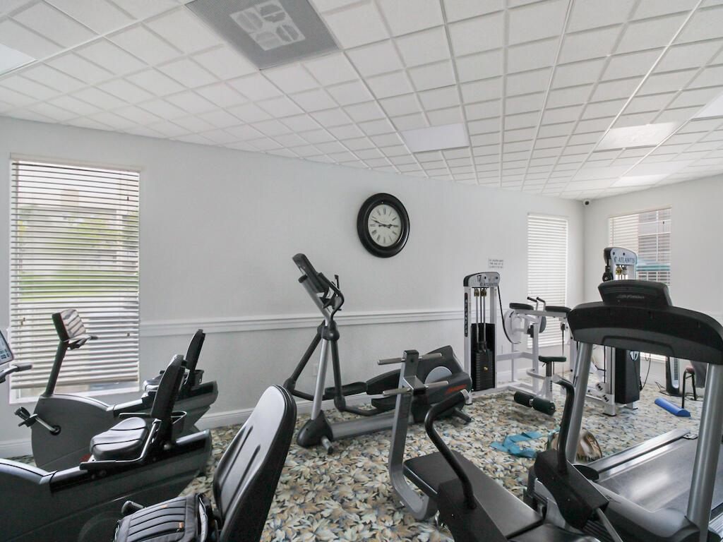 Ashmont Condo Kings Point - Residential