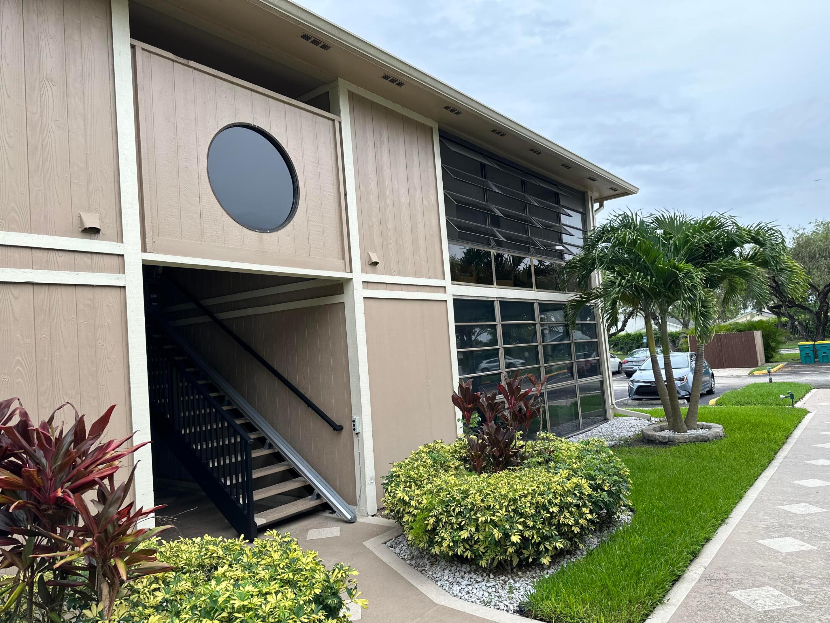 Ashmont Condo Kings Point - Residential