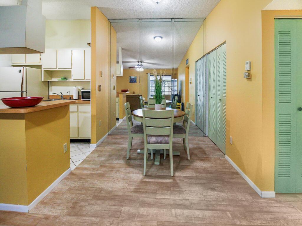 Ashmont Condo Kings Point - Residential