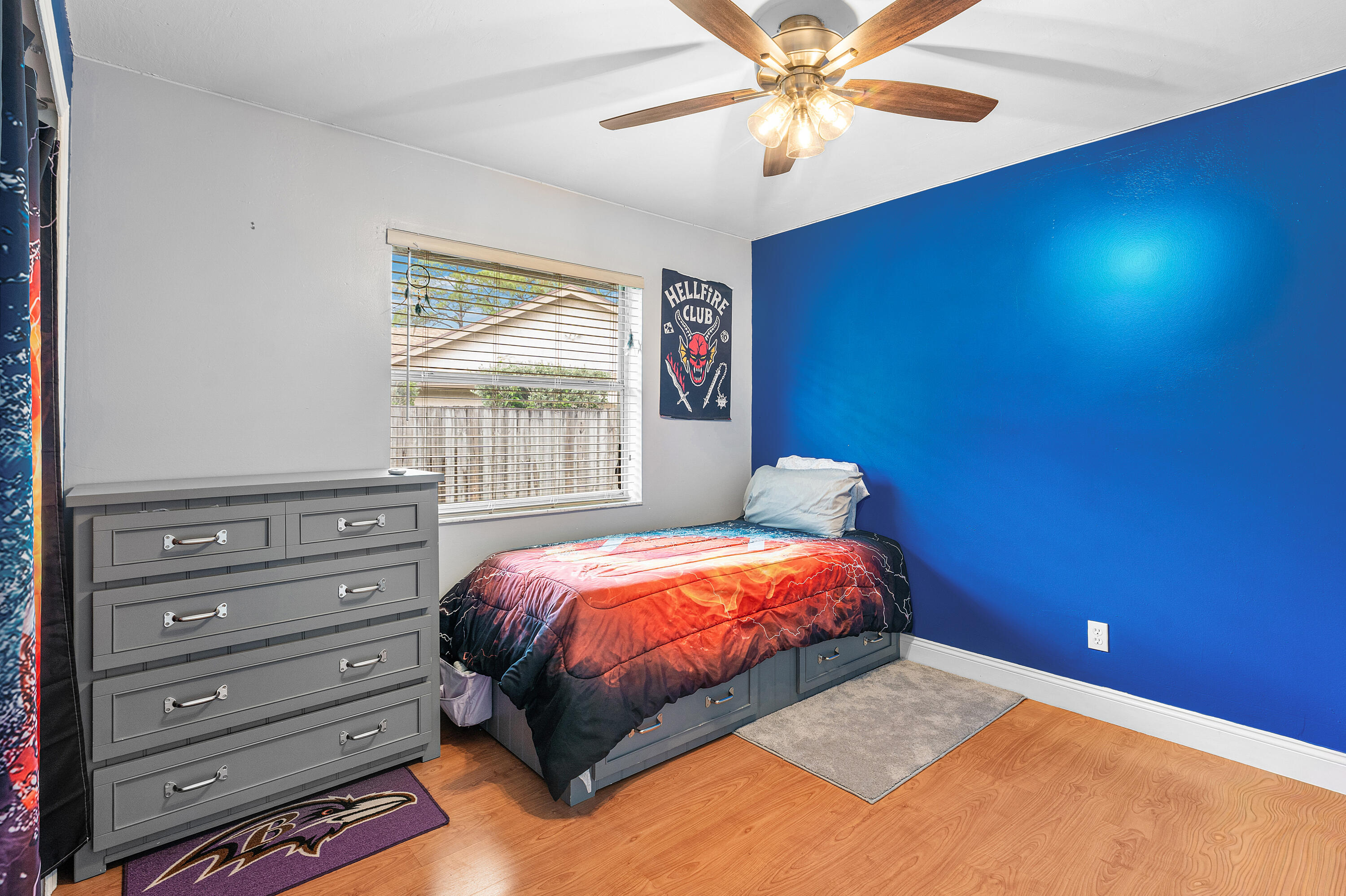 HUNTINGTON WOODS - Residential