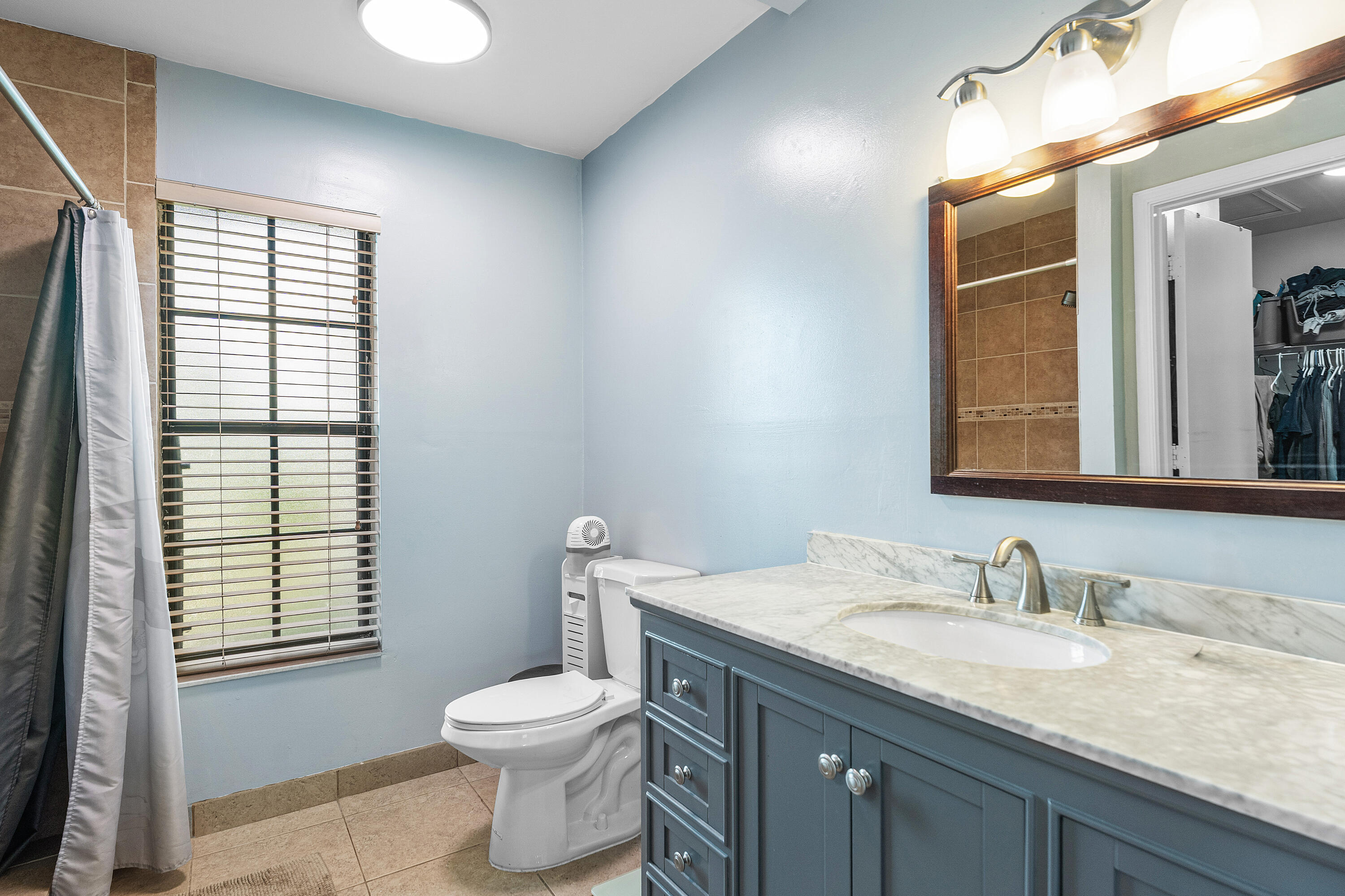 HUNTINGTON WOODS - Residential