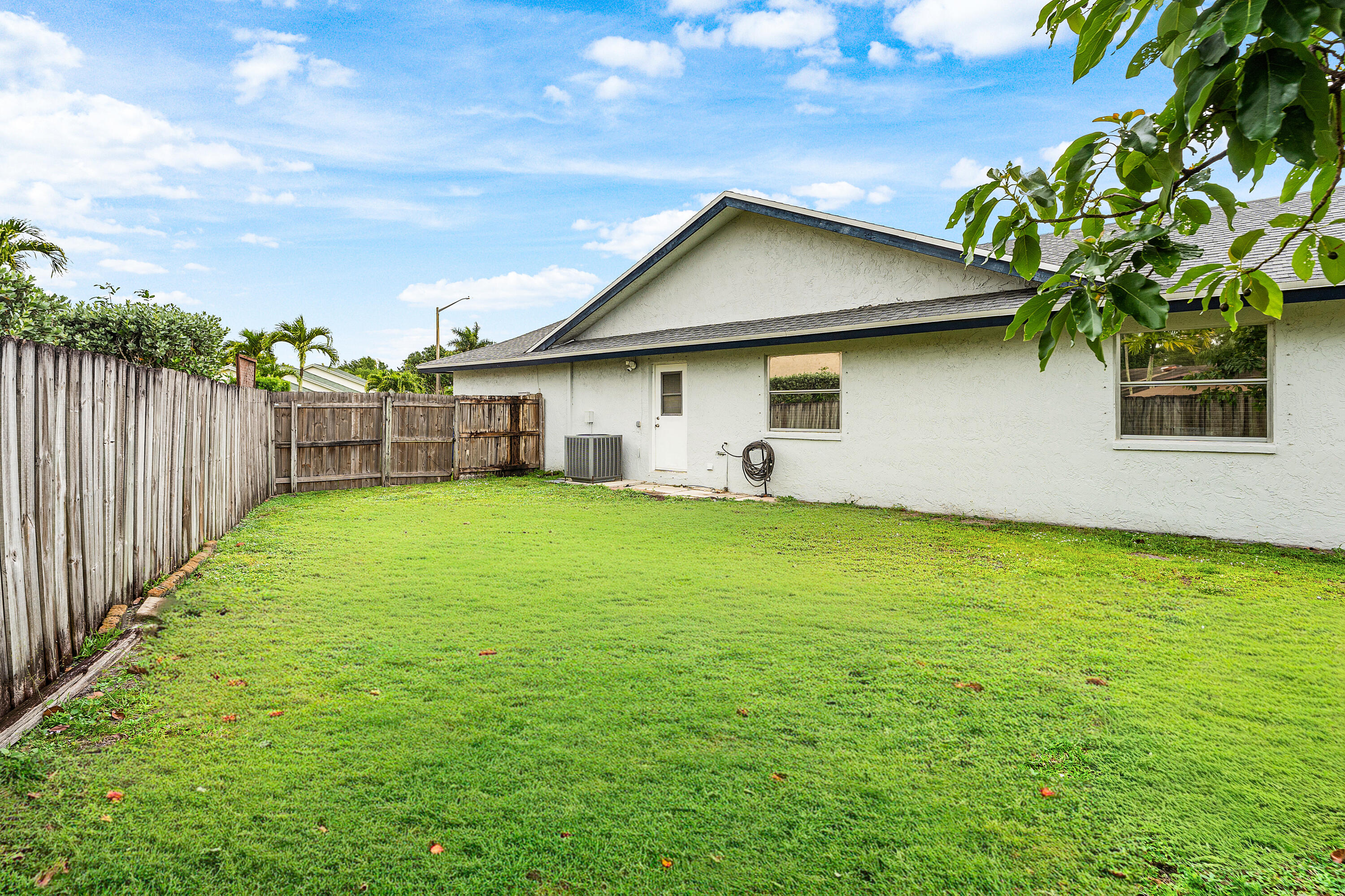 HUNTINGTON WOODS - Residential