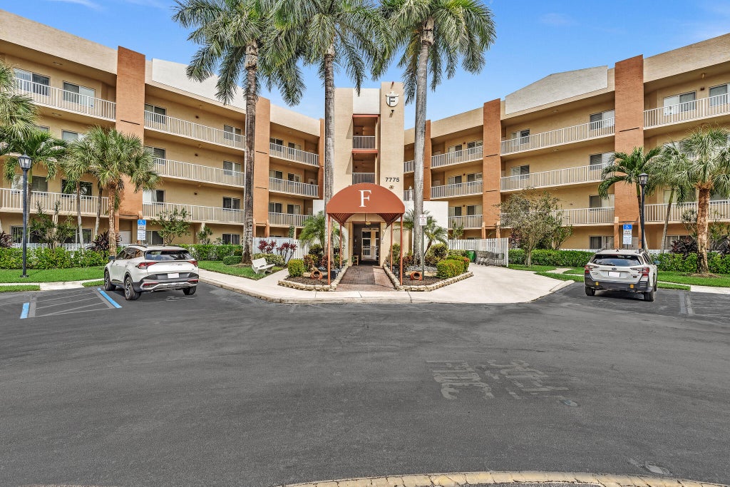Photo of 7775 YARDLEY Drive #403, Tamarac, FL 33321 (MLS # B26087051)