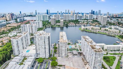 A home in Aventura