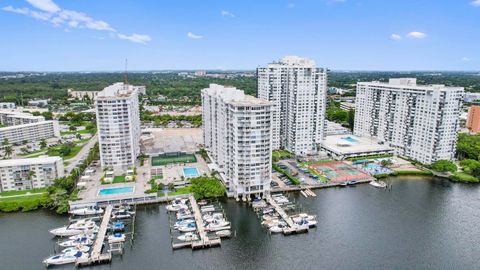 A home in Aventura