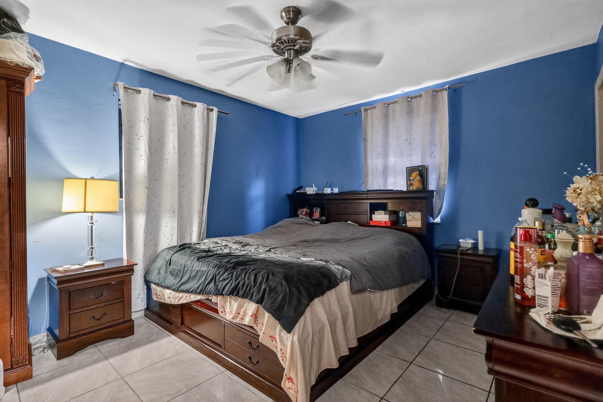 NORTH SHORE HEIGHTS - Residential