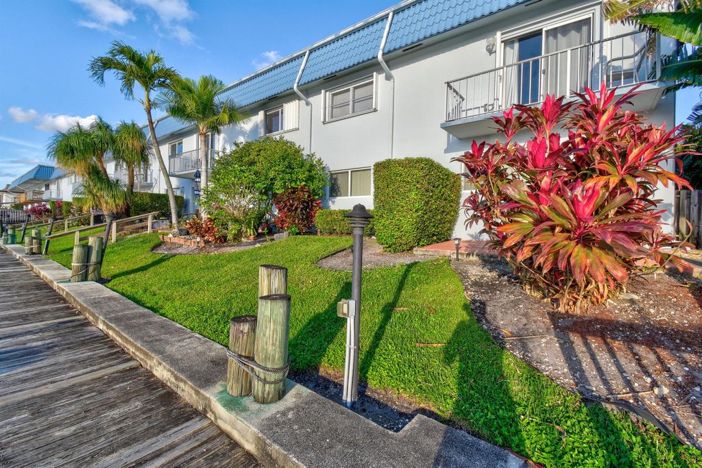 Photo of 316 Southwind Court, North Palm Beach, FL 33408 (MLS # R10959567)