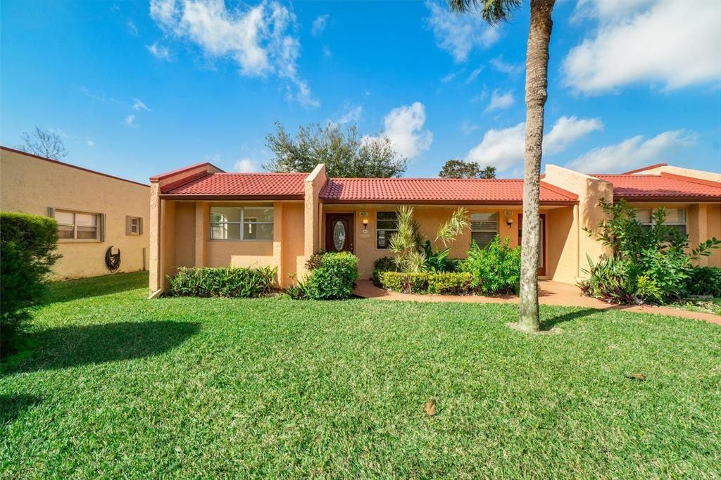 Photo of 401 Lake Helen Drive, West Palm Beach, FL 33411 (MLS # R10688860)