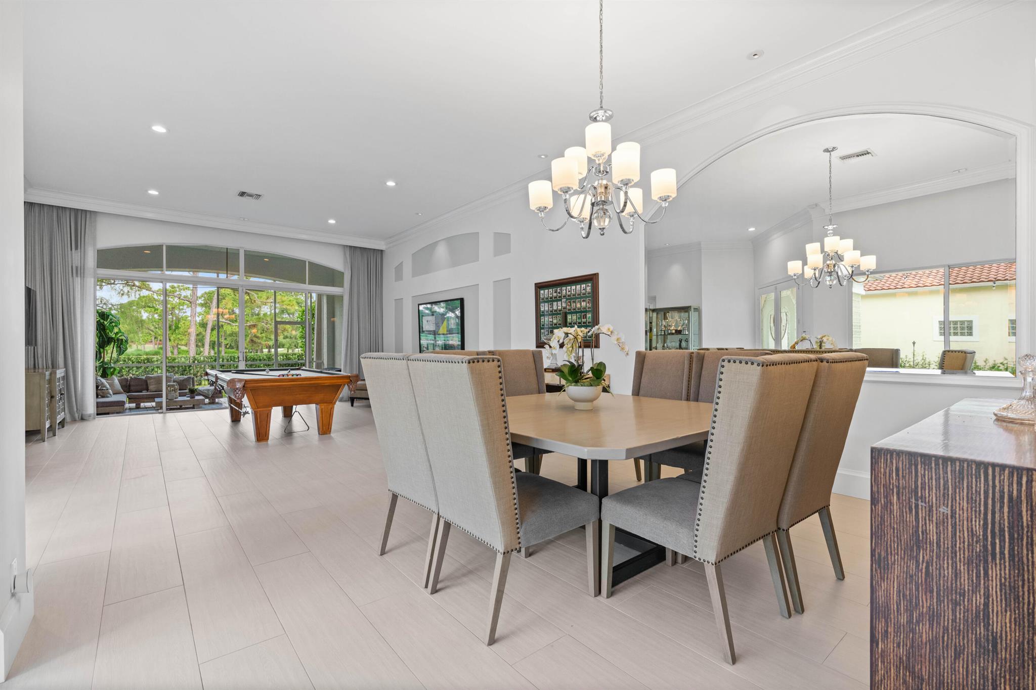 ADMIRALS COVE - Residential