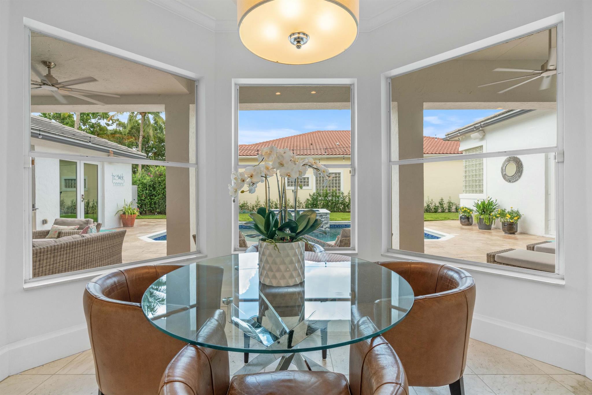 ADMIRALS COVE - Residential