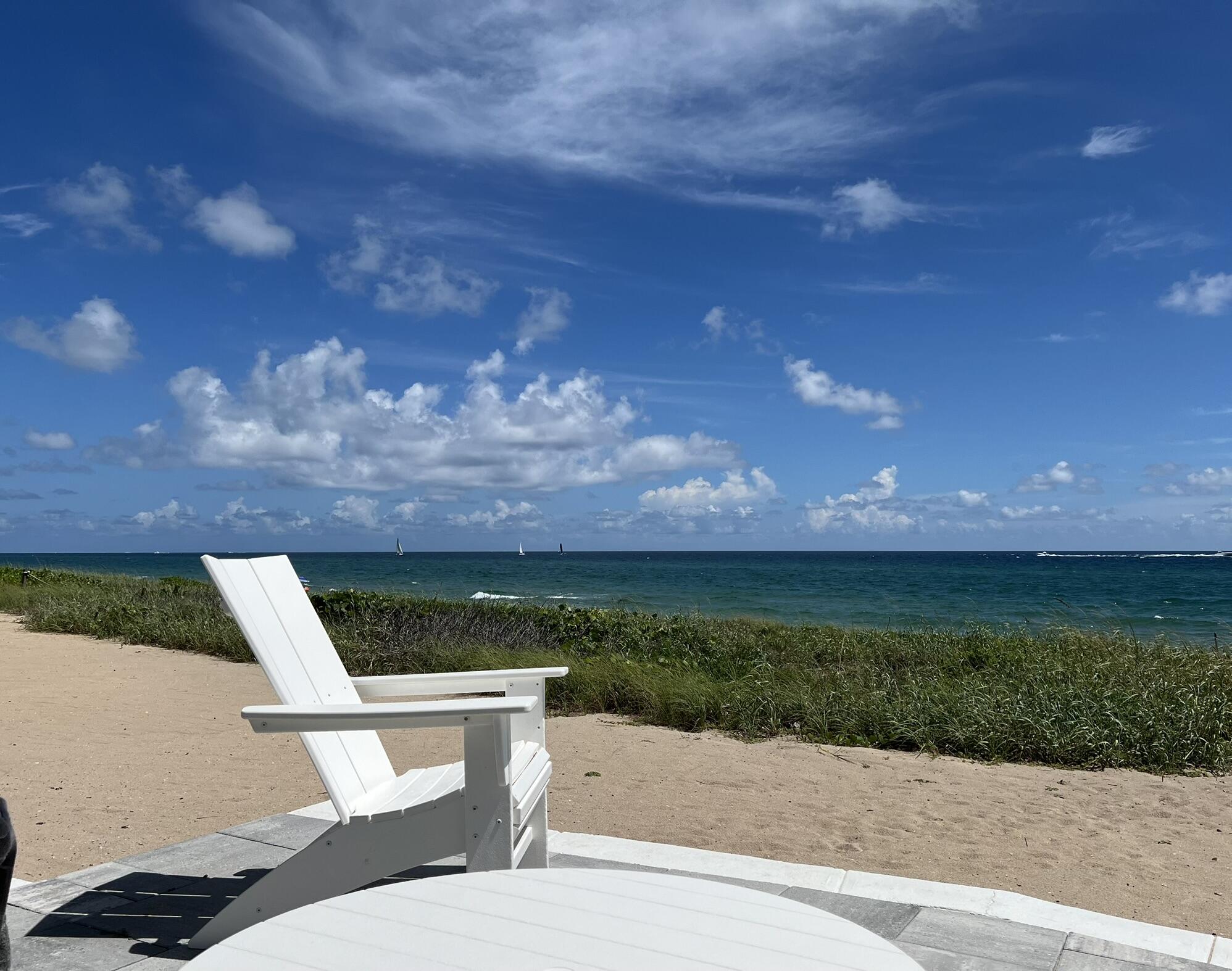 1041 Hillsboro Mile 18