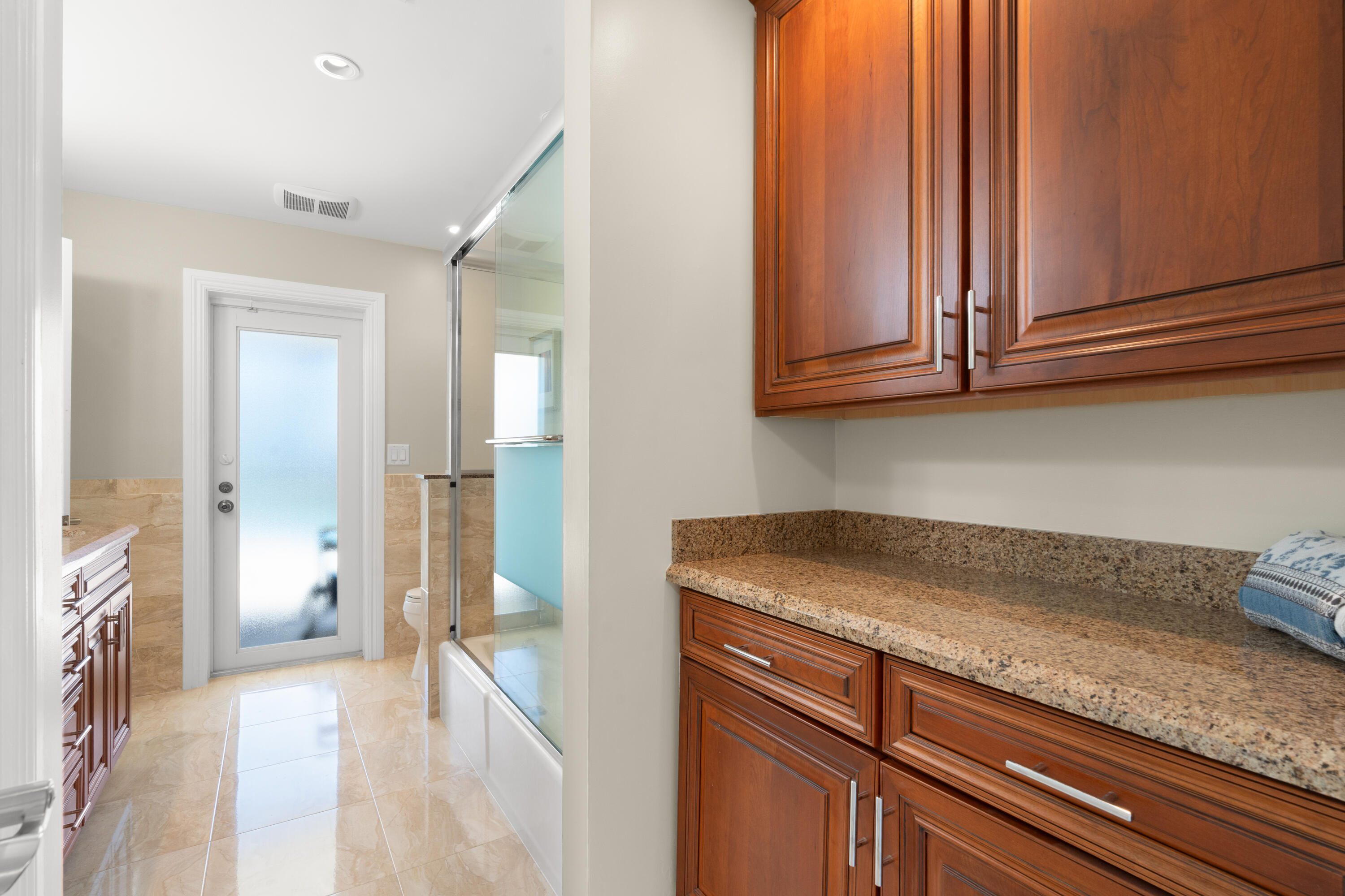 LAKE ESTATES ADD - Residential