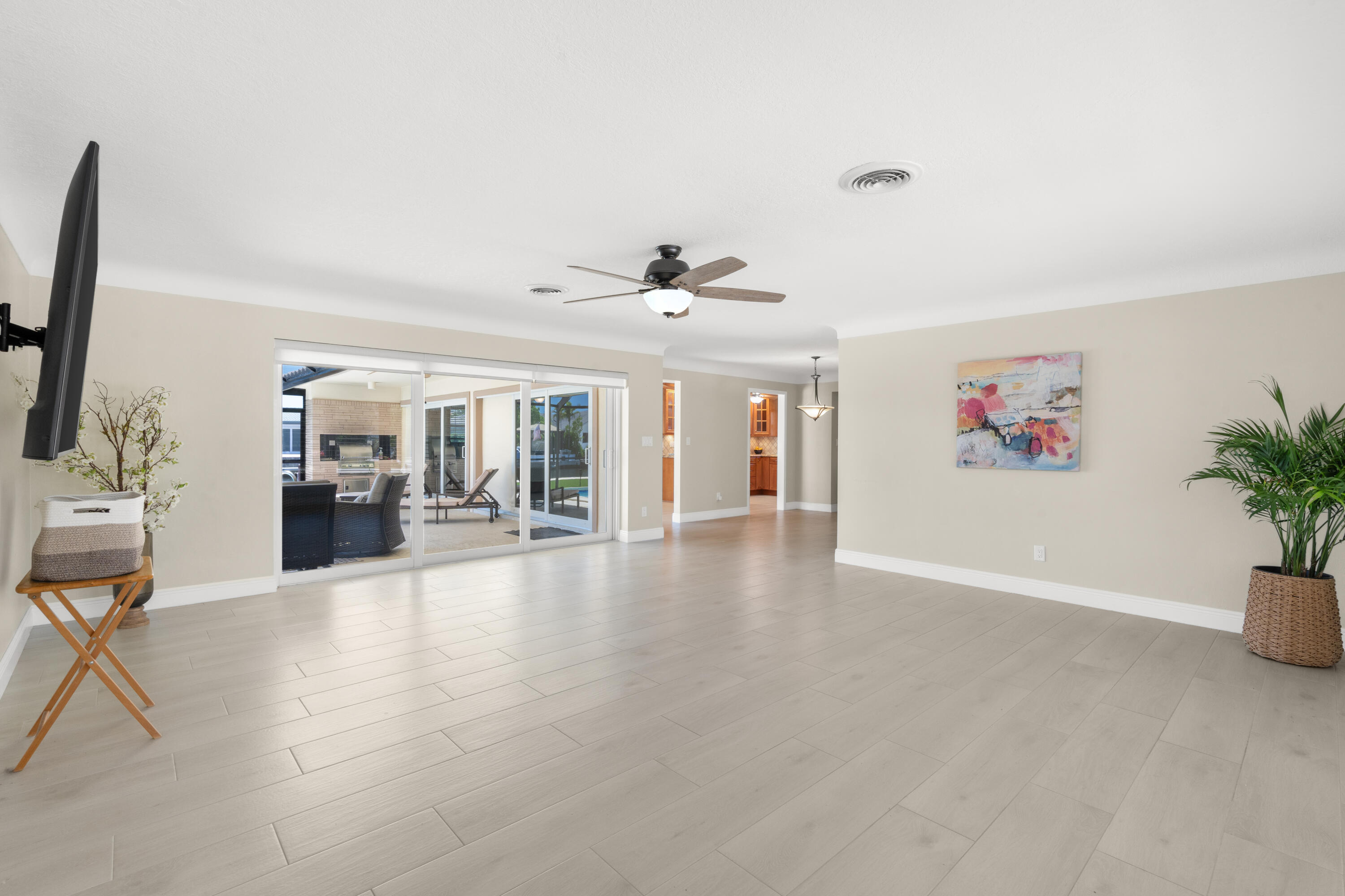 LAKE ESTATES ADD - Residential