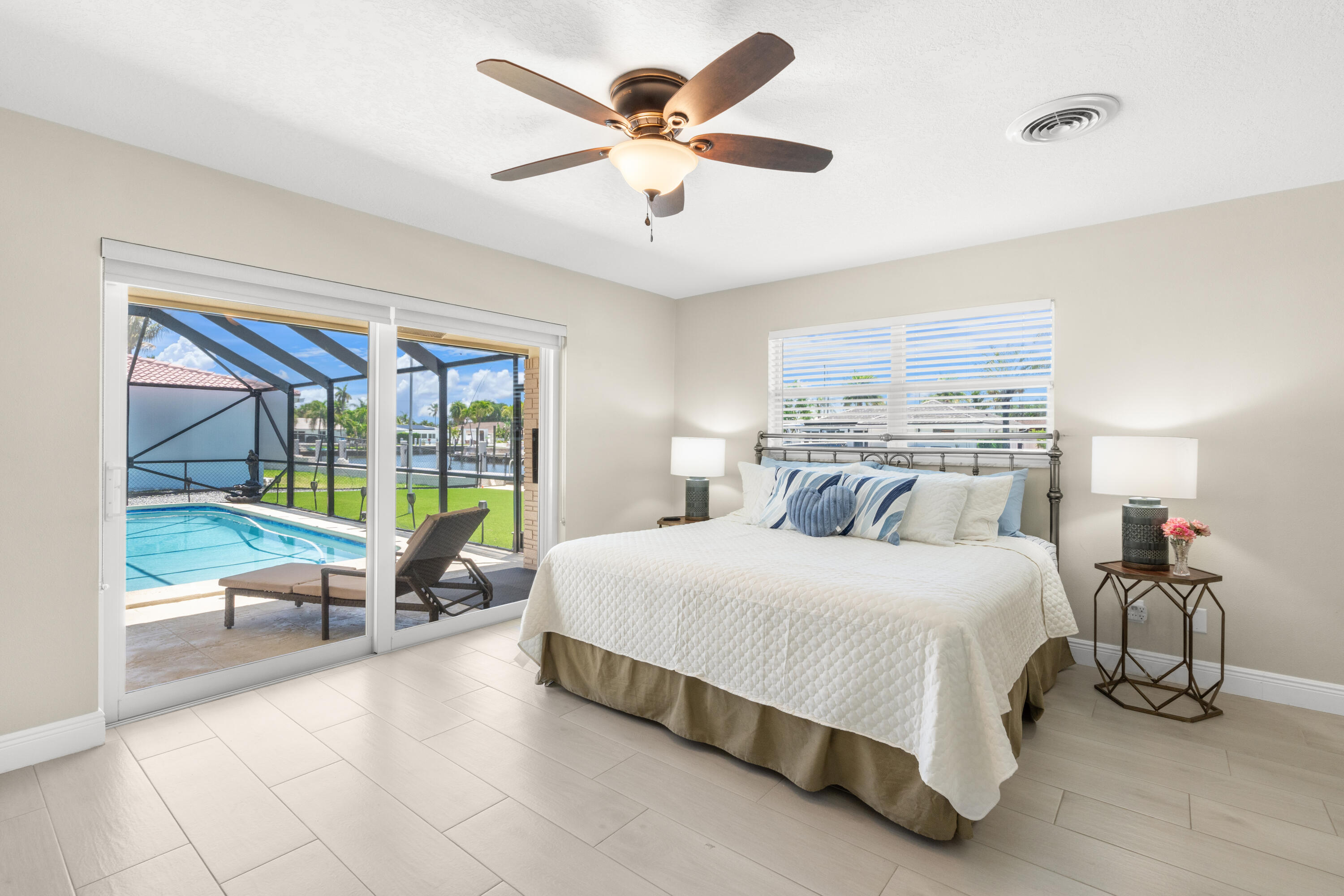 LAKE ESTATES ADD - Residential