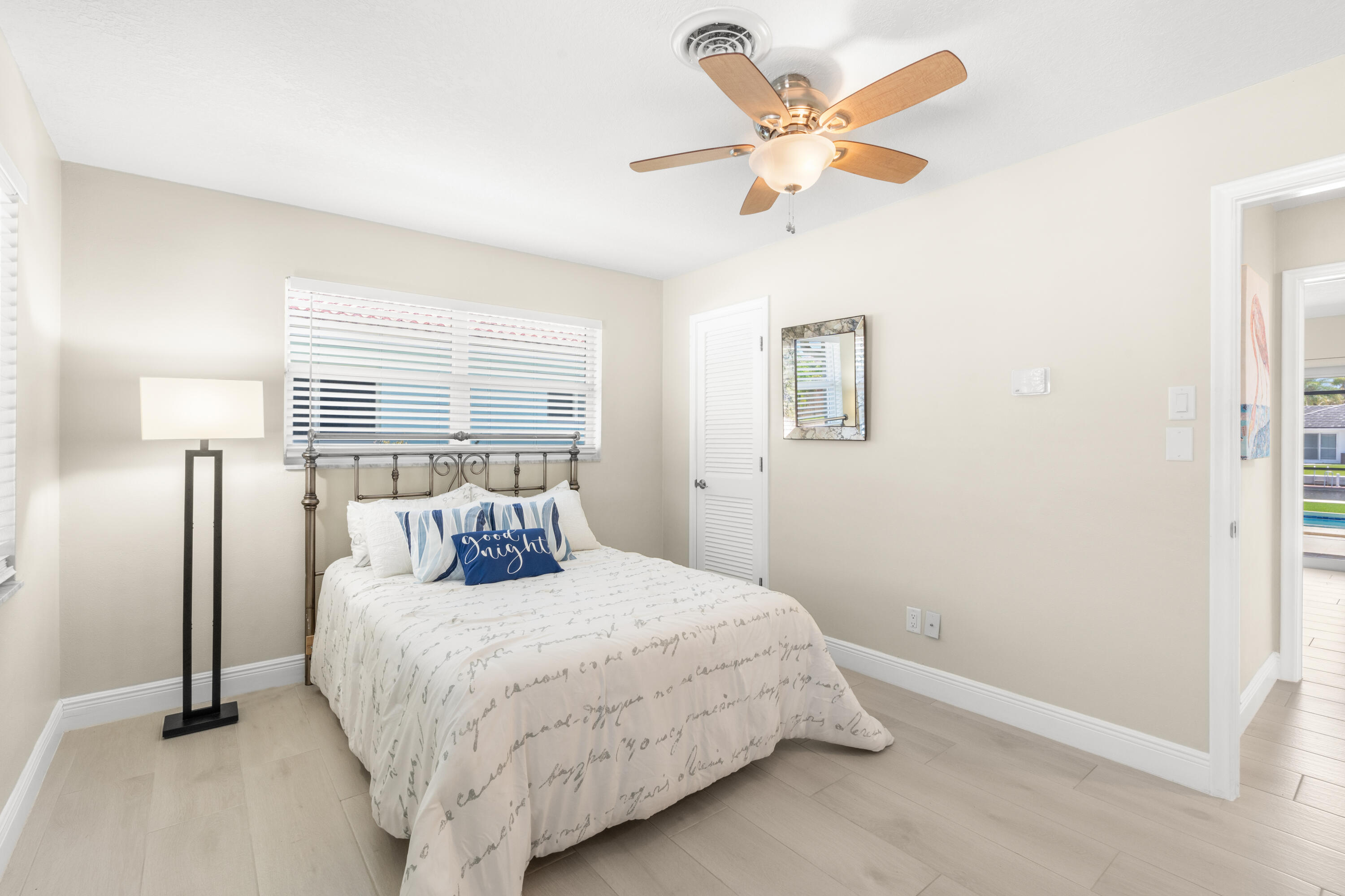 LAKE ESTATES ADD - Residential