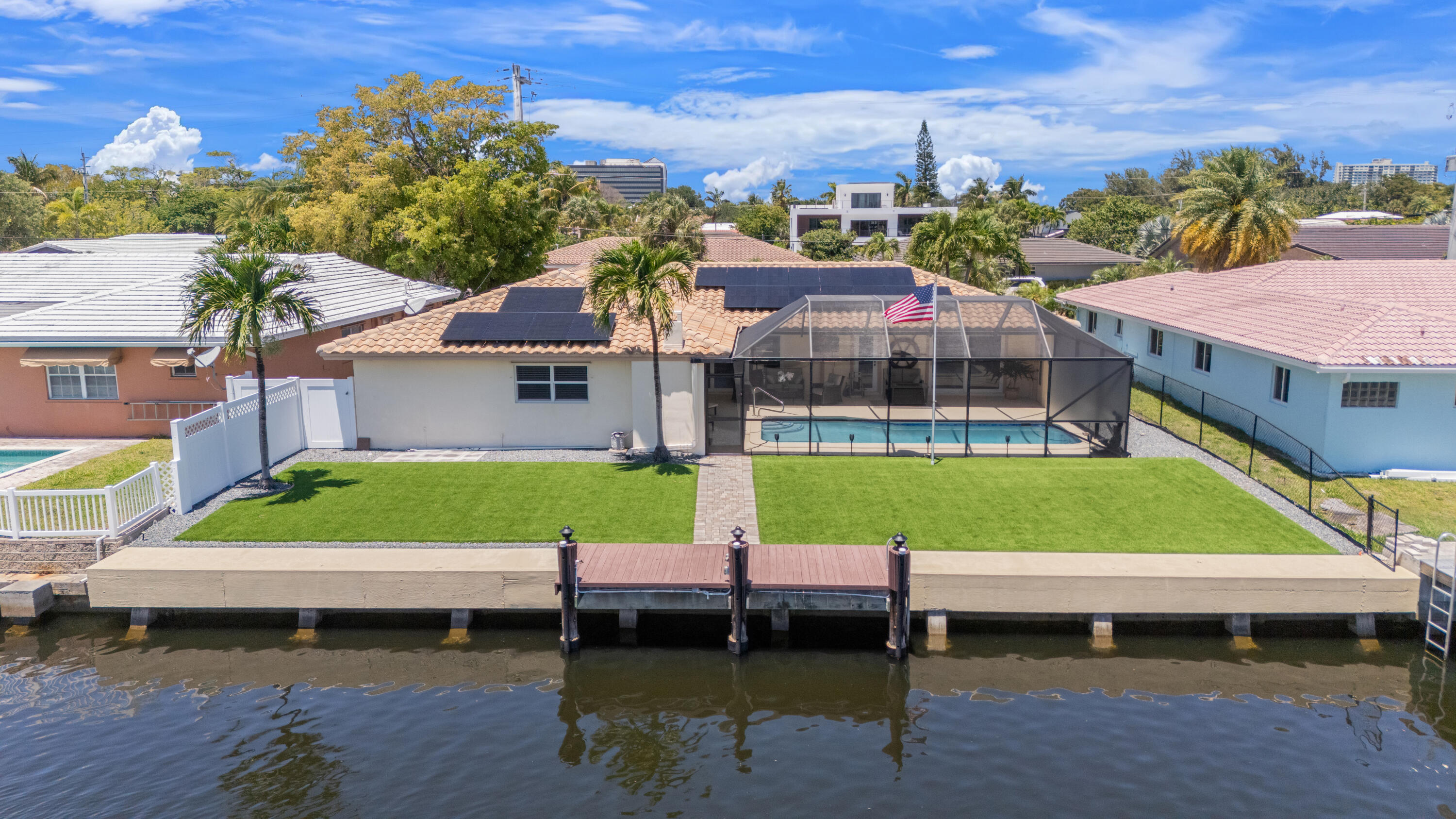 LAKE ESTATES ADD - Residential