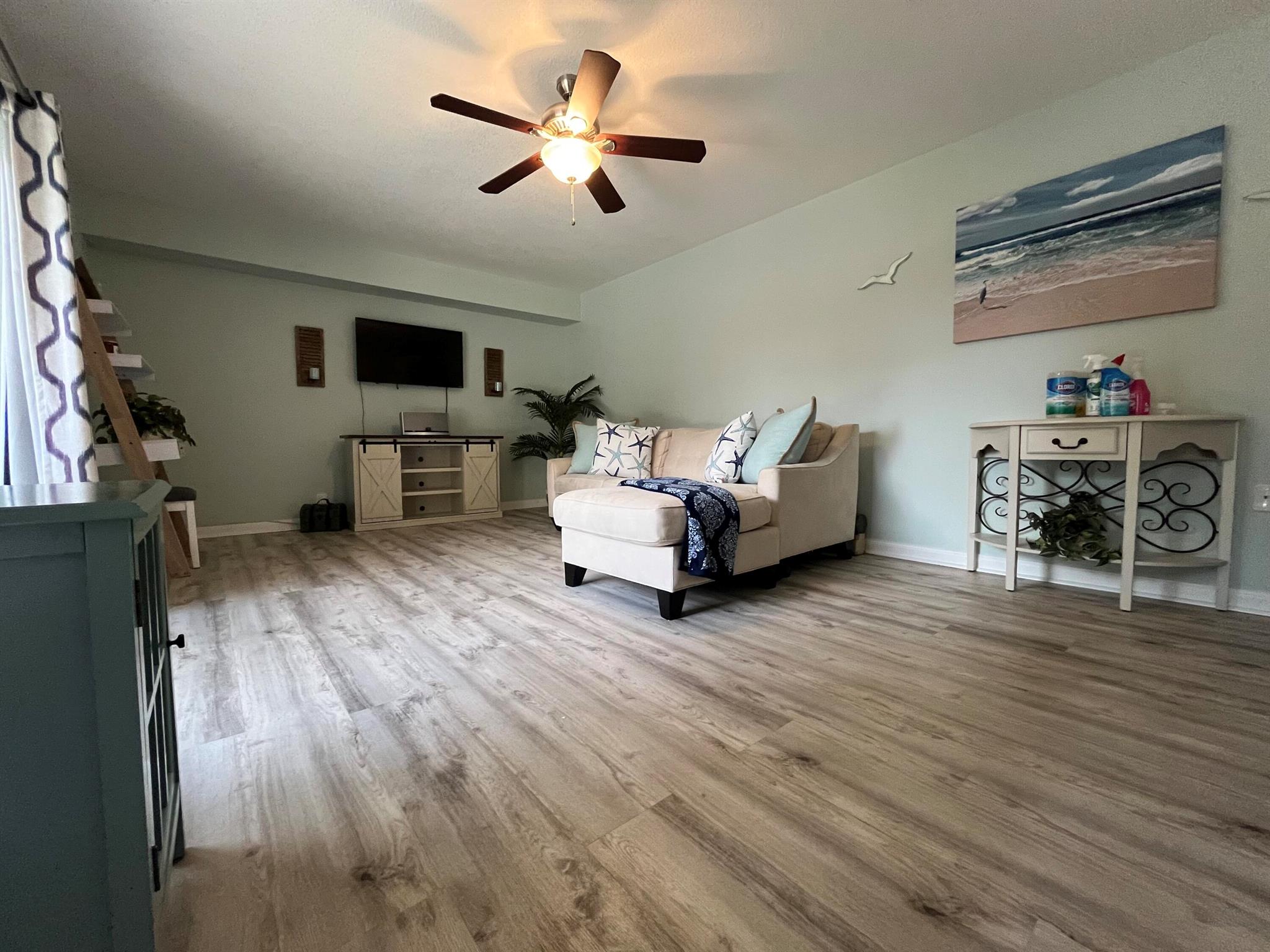 Heritage Village of PB La - Residential Lease