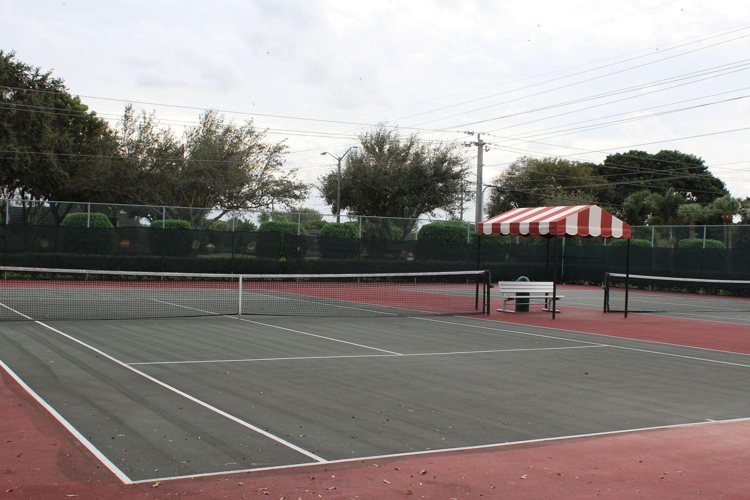 Heritage Village of PB La - Residential Lease