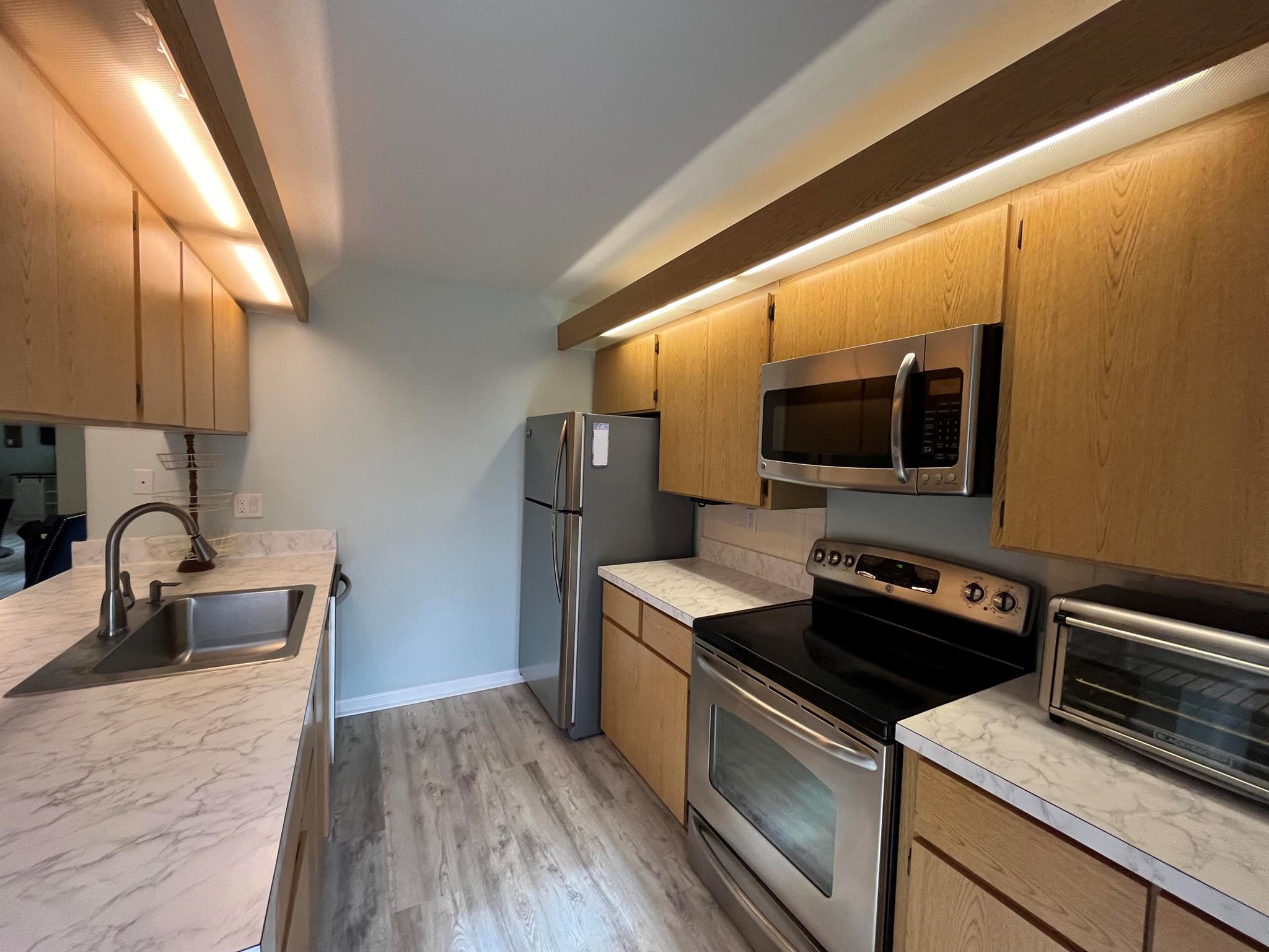 Heritage Village of PB La - Residential Lease