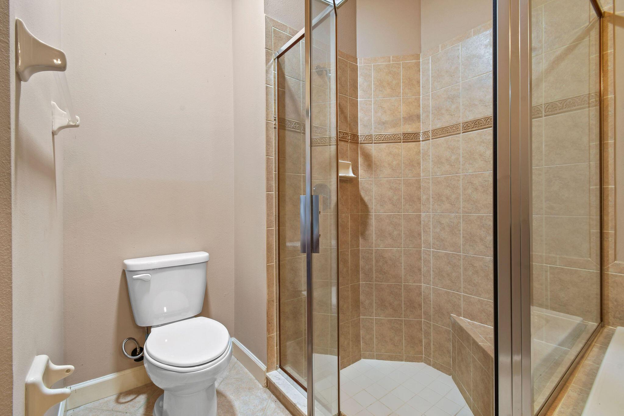 TORREY PINES - Residential