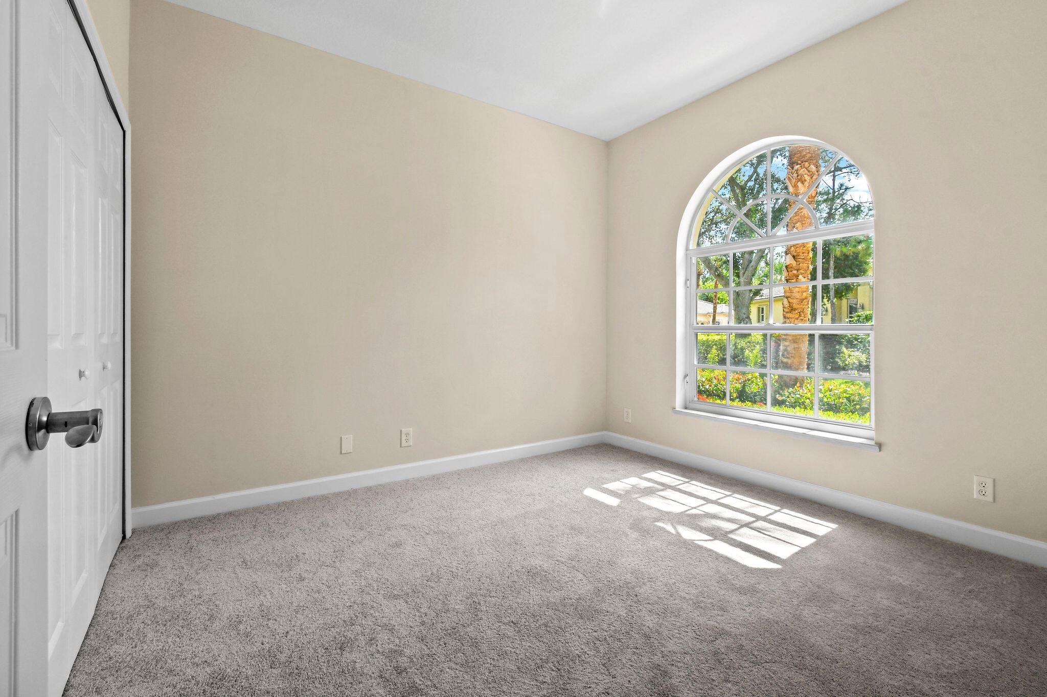 TORREY PINES - Residential