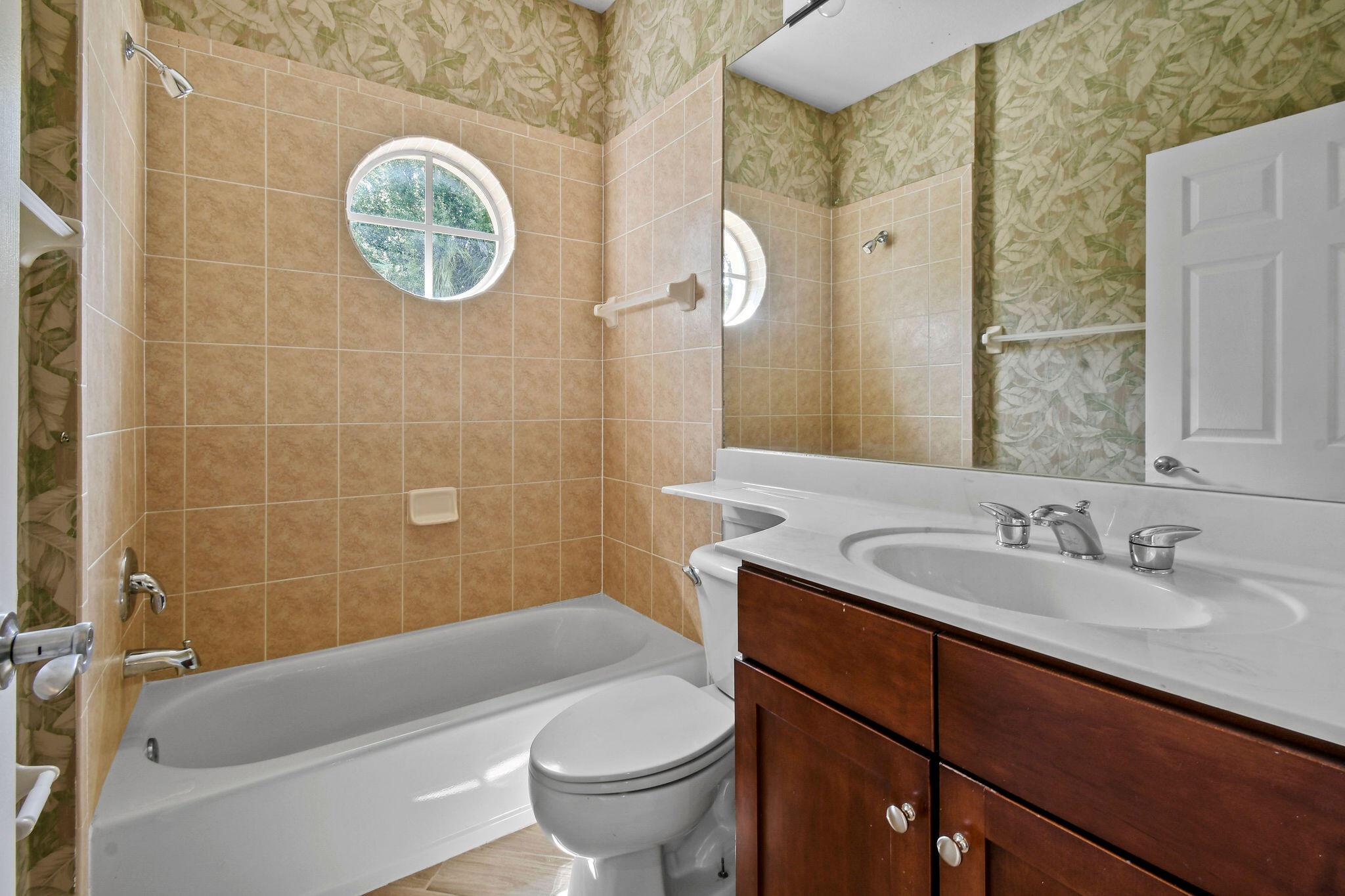 TORREY PINES - Residential