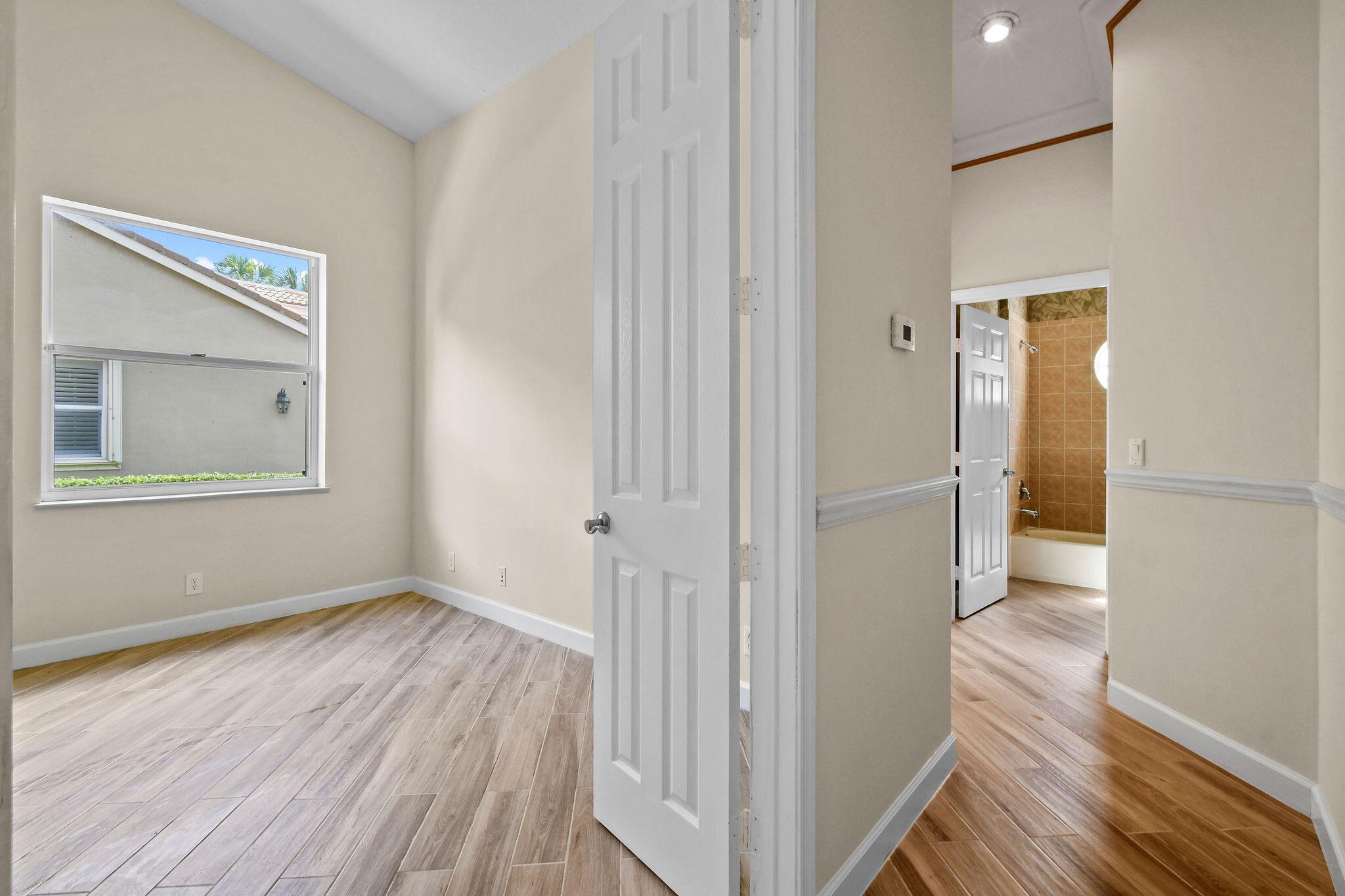 TORREY PINES - Residential