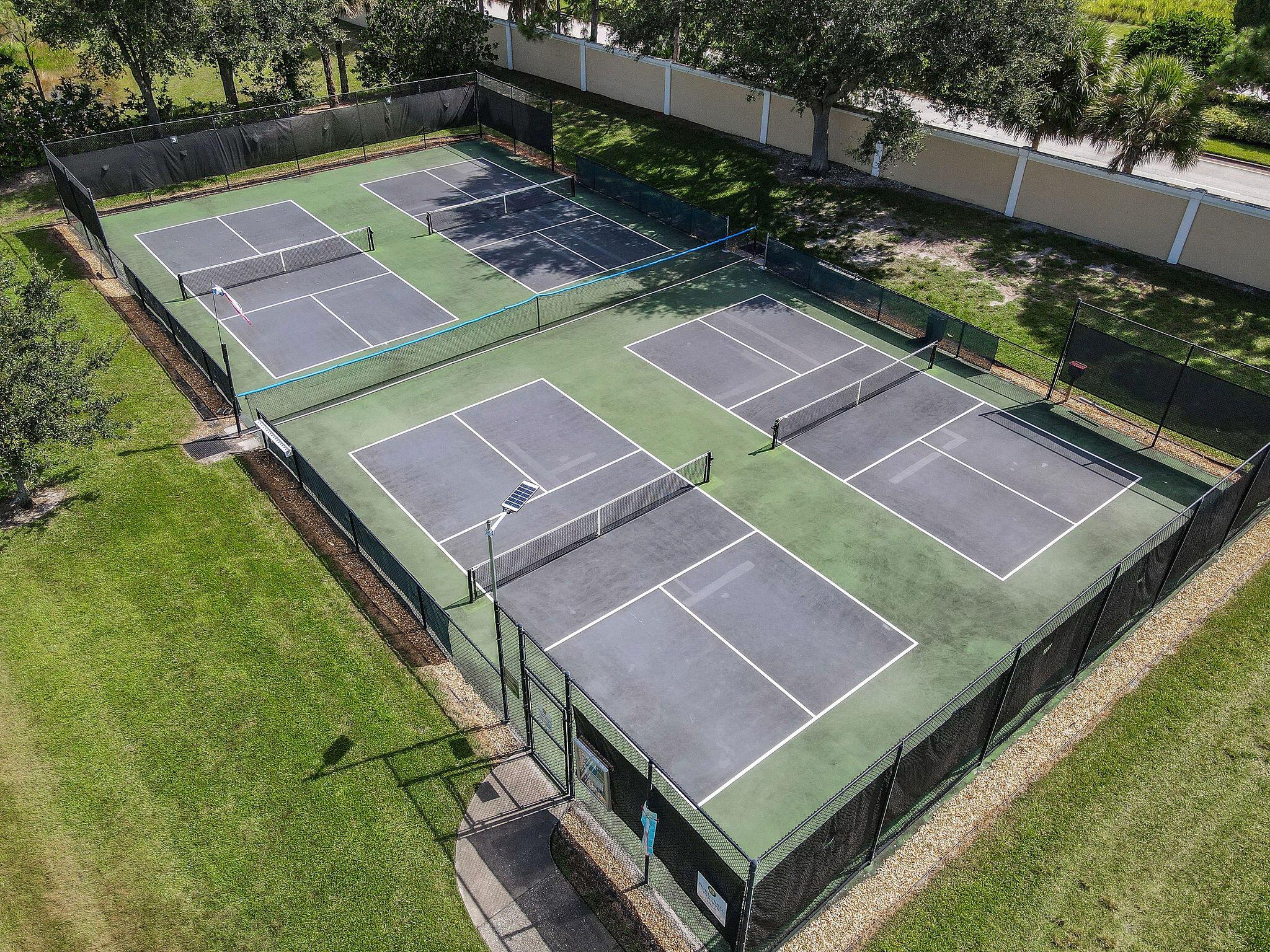 TORREY PINES - Residential