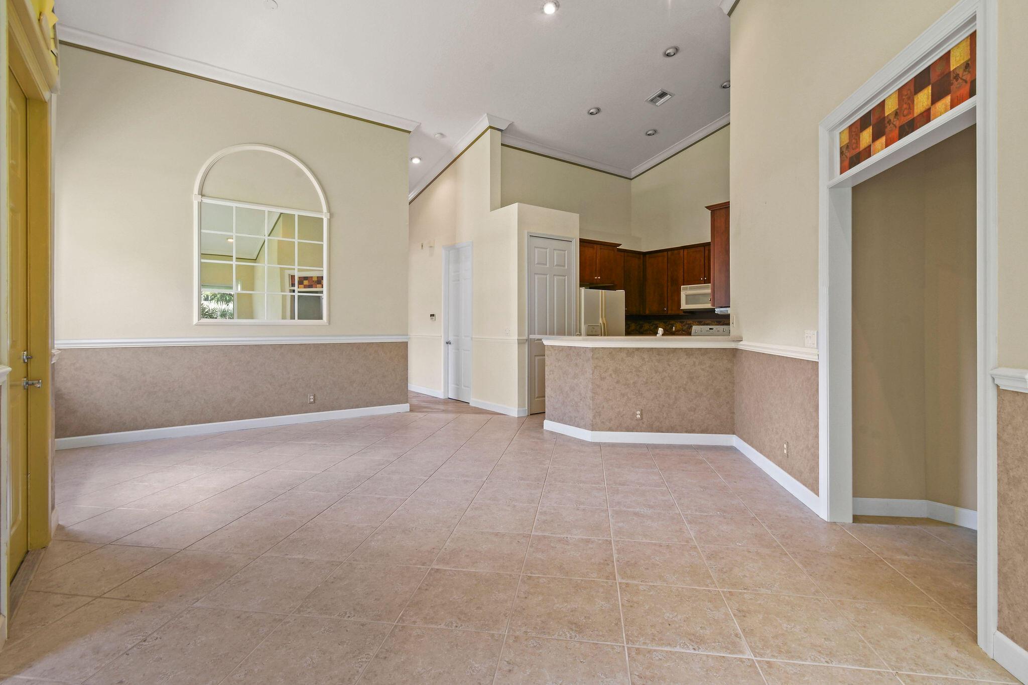 TORREY PINES - Residential