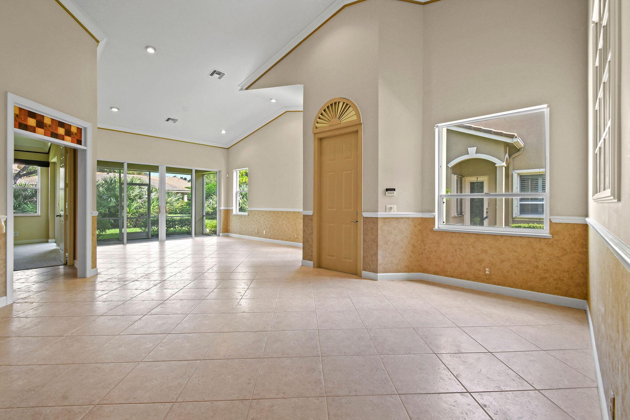 TORREY PINES - Residential