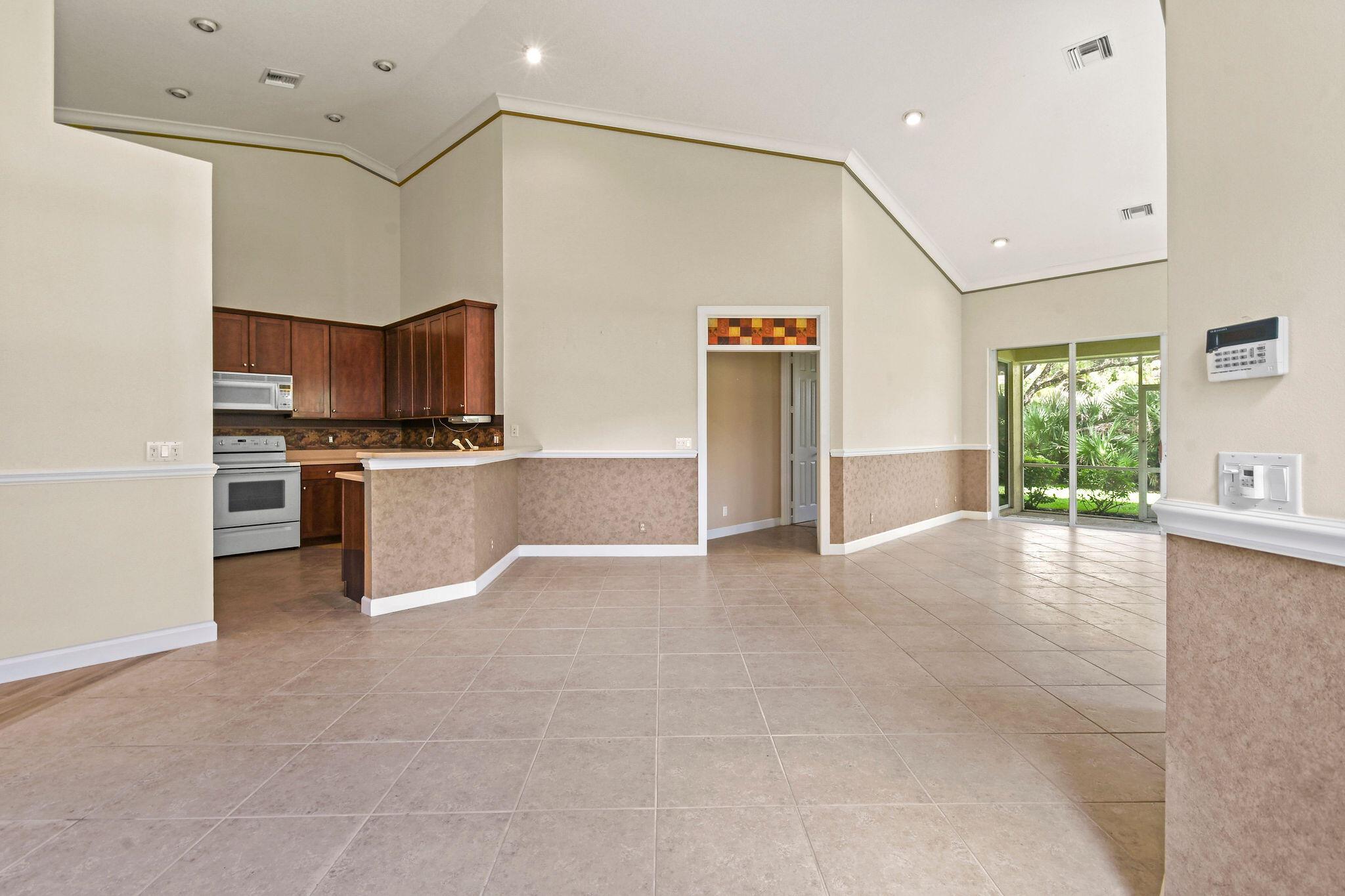 TORREY PINES - Residential