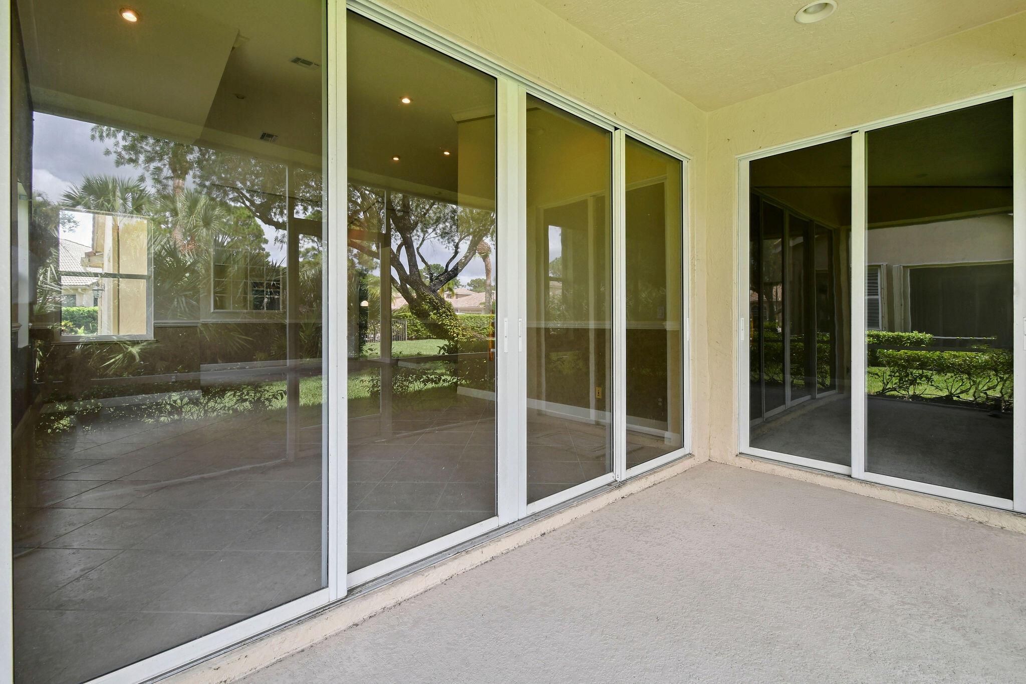 TORREY PINES - Residential