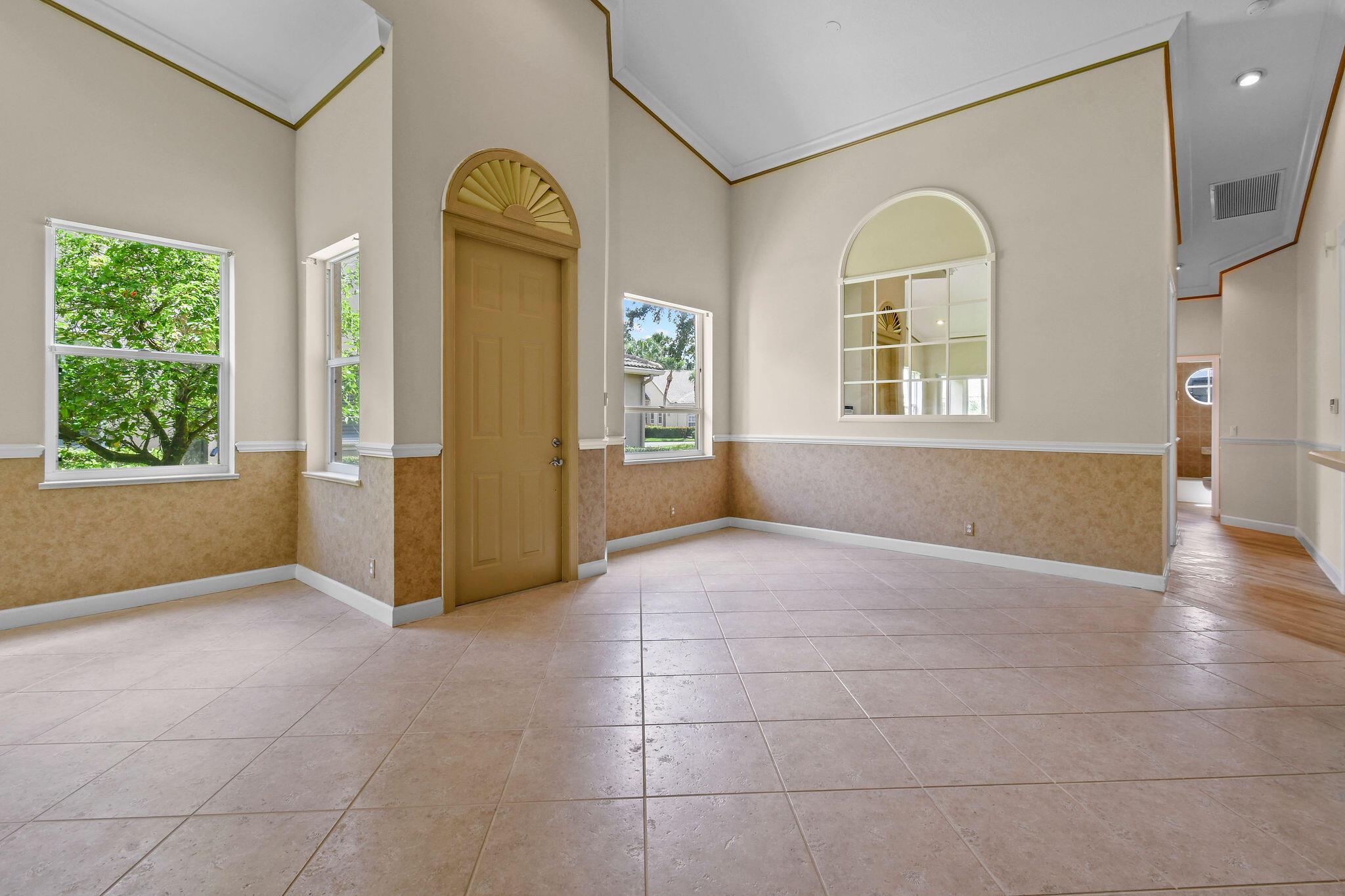 TORREY PINES - Residential