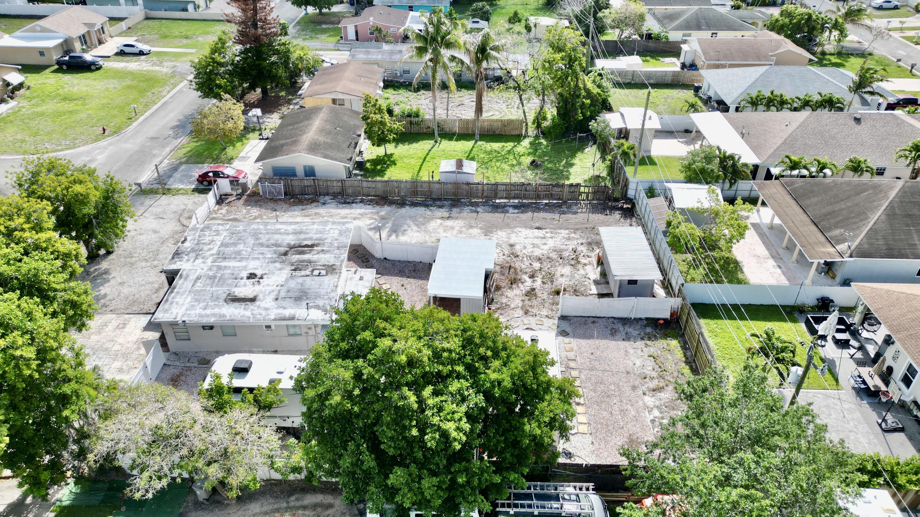 PINE AIR 3 - Residential