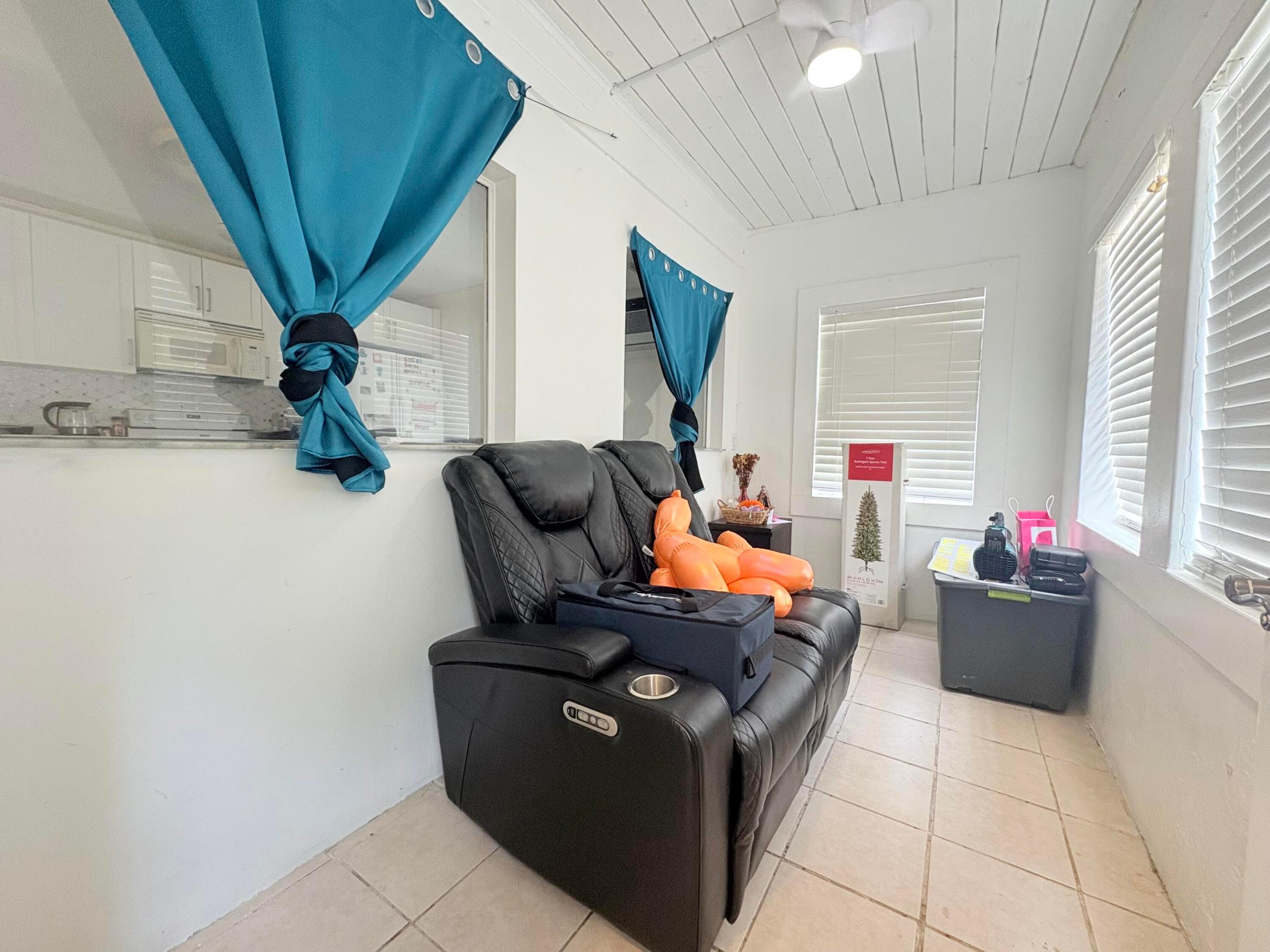 PINE AIR 3 - Residential