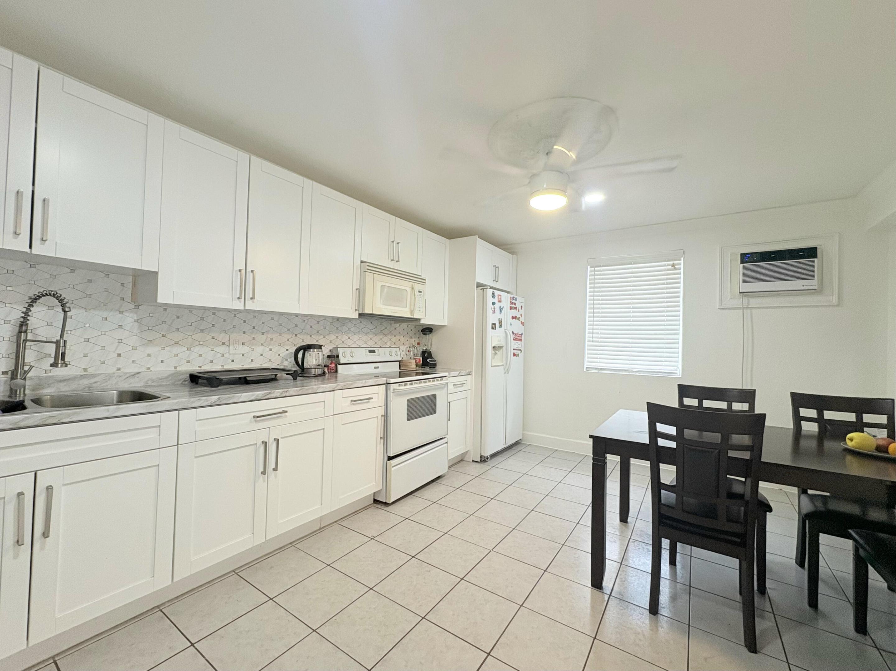 PINE AIR 3 - Residential