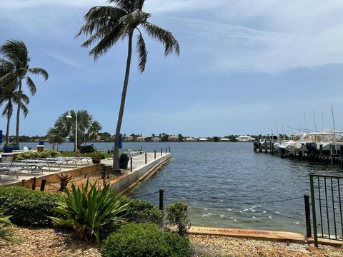 160 Yacht Club Way 212 Hypoluxo FL 33462