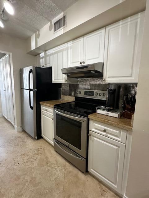 YACHT CLUB ON THE INTRACOASTAL CONDO - Residential Lease