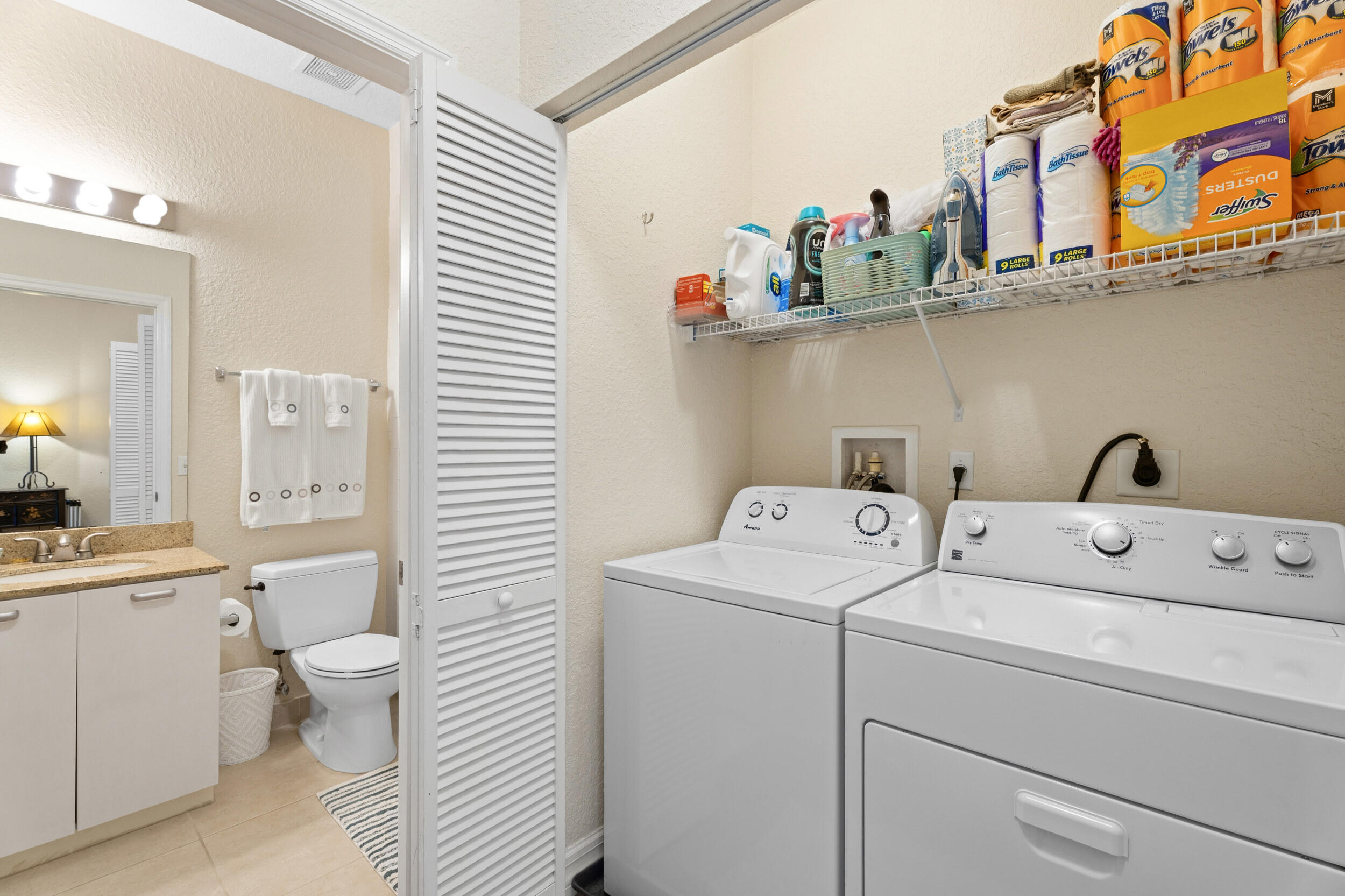 VILABELLA CENTRAL PARK CONDO - Residential