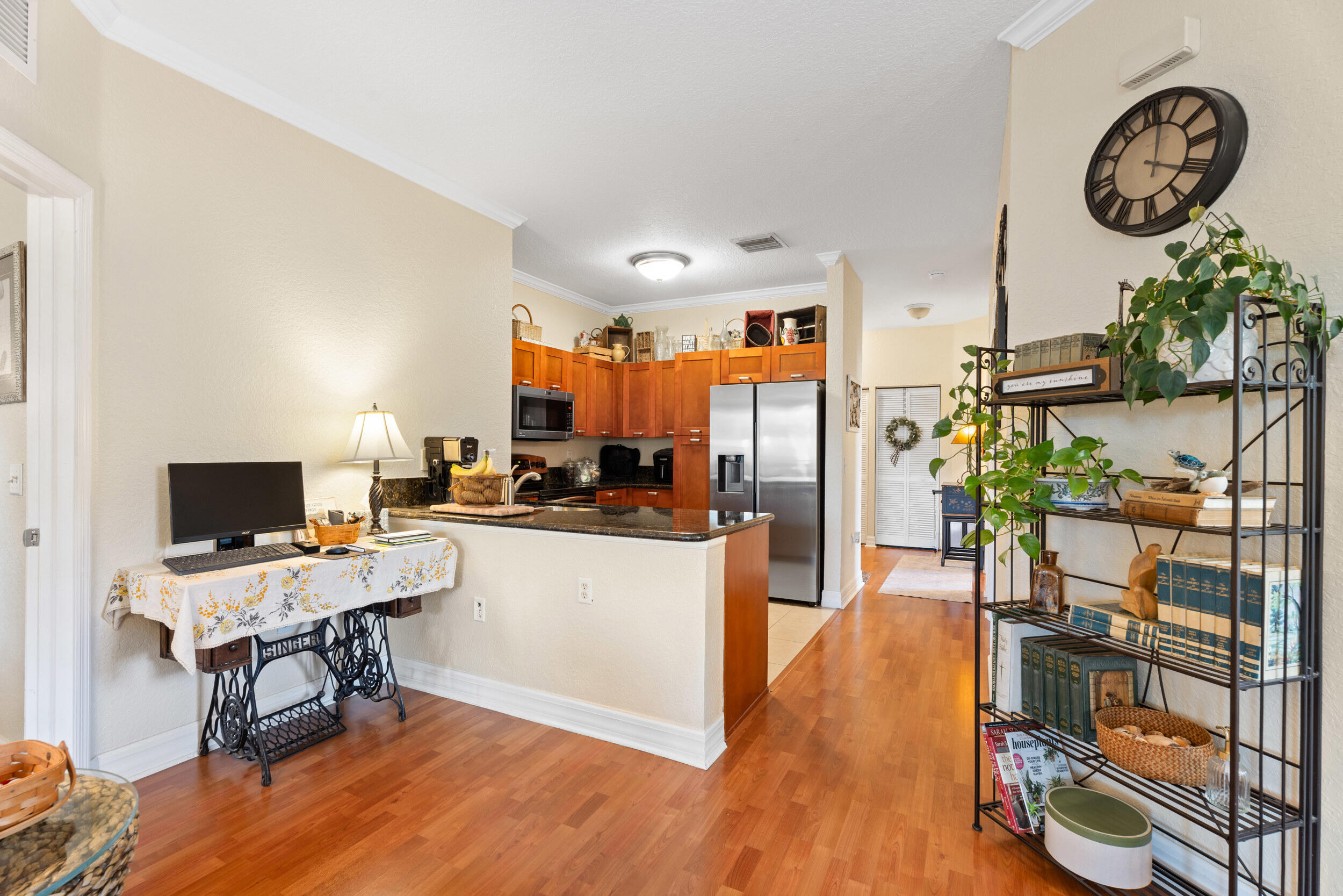 VILABELLA CENTRAL PARK CONDO - Residential