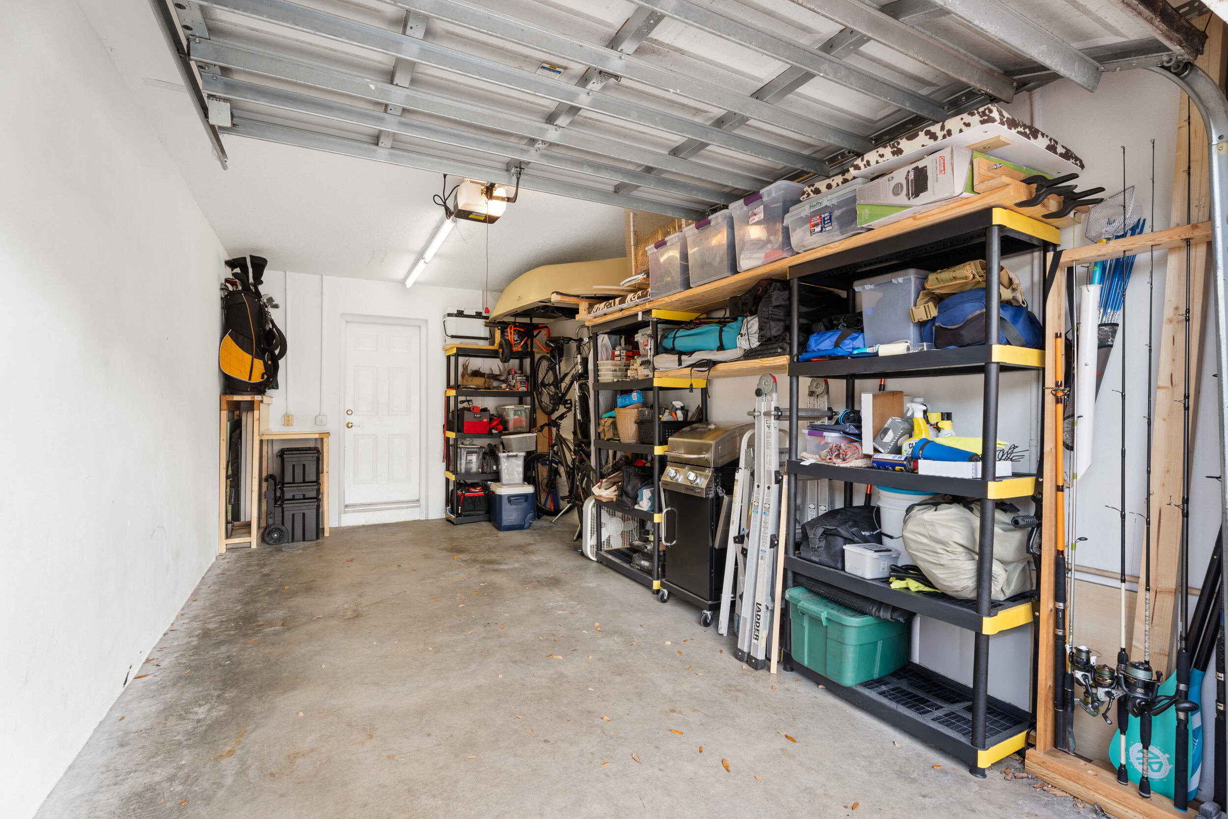 VILABELLA CENTRAL PARK CONDO - Residential