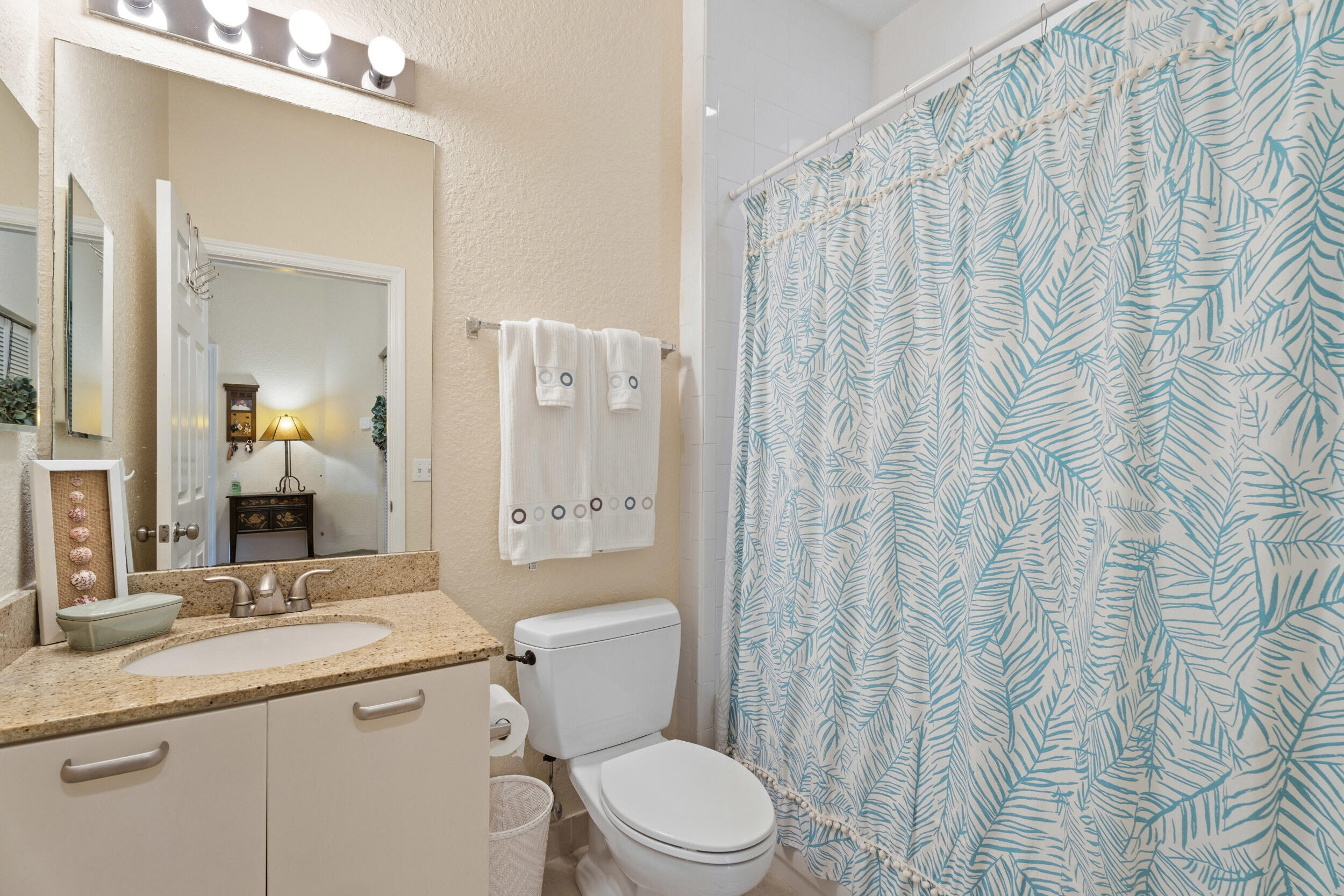 VILABELLA CENTRAL PARK CONDO - Residential