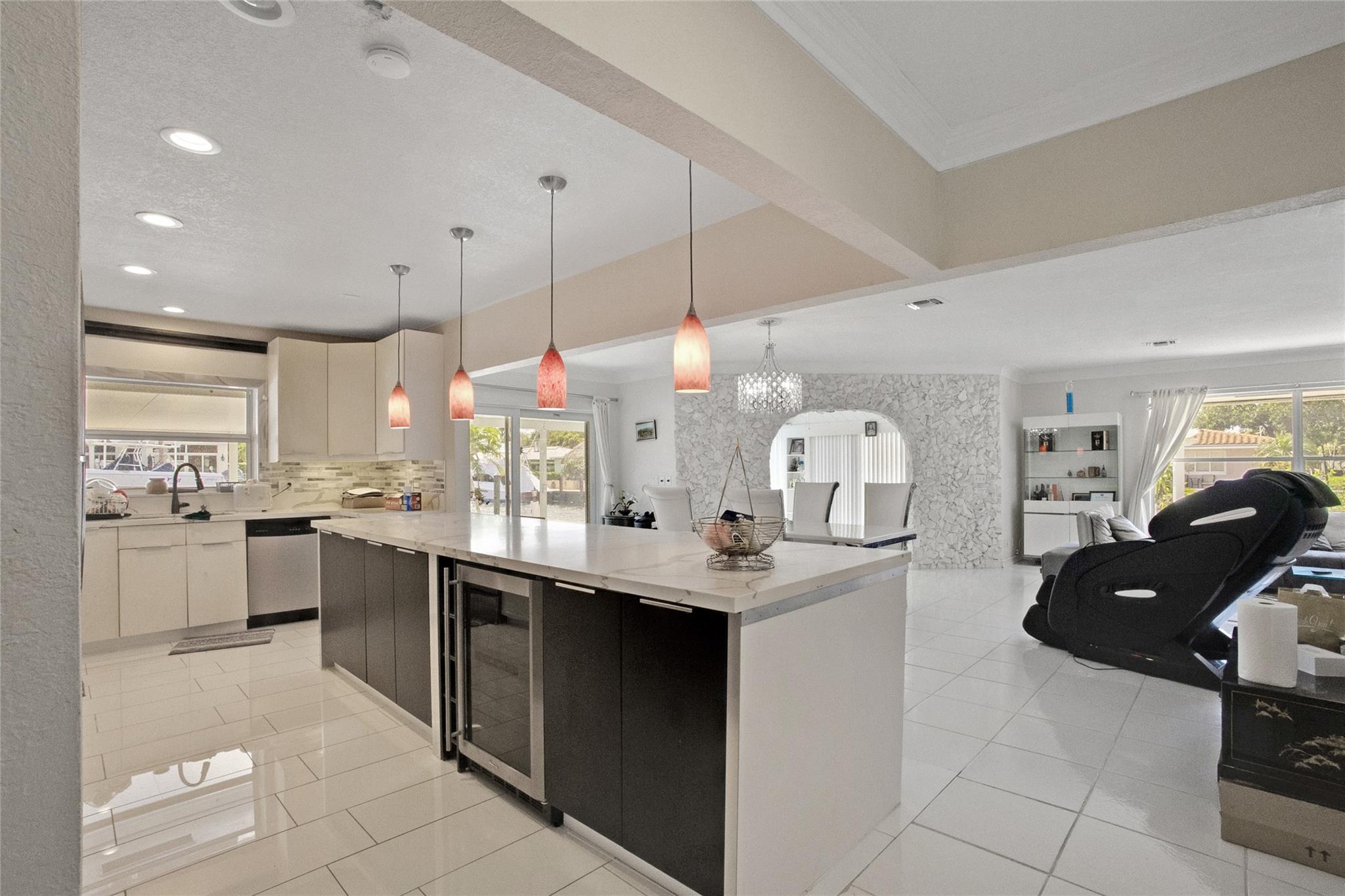 Country Club Isles 42-40 - Residential