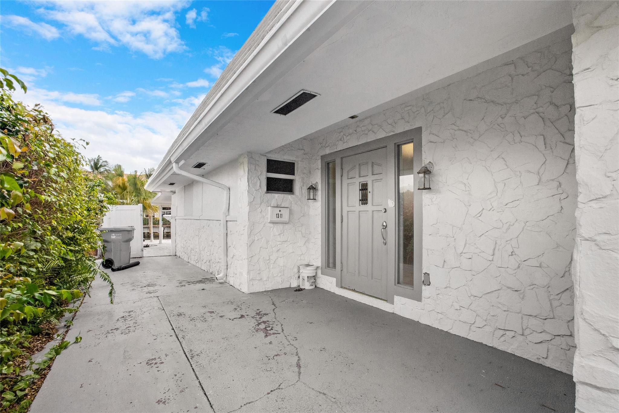 Country Club Isles 42-40 - Residential