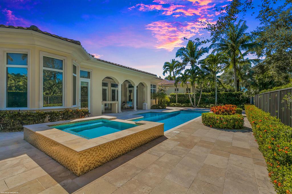 OLD PALM - Residential