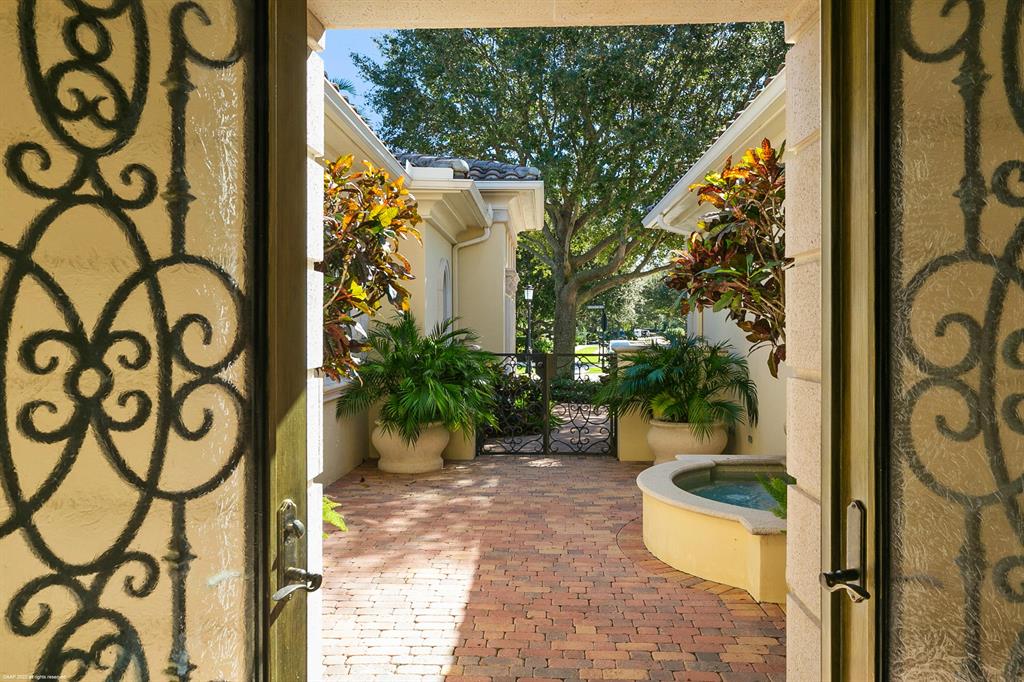 OLD PALM - Residential