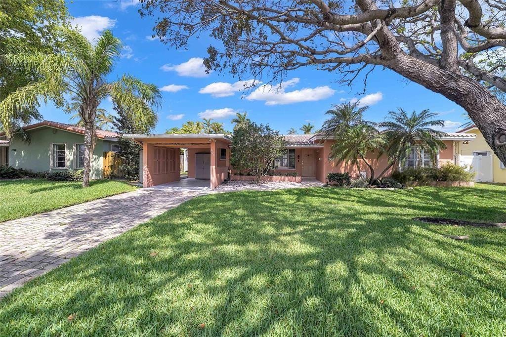 2725 SE 5th Court