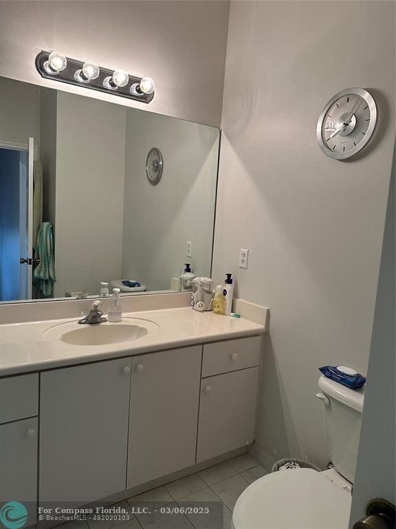 VILLAS AT HARBOR ISLES - Residential