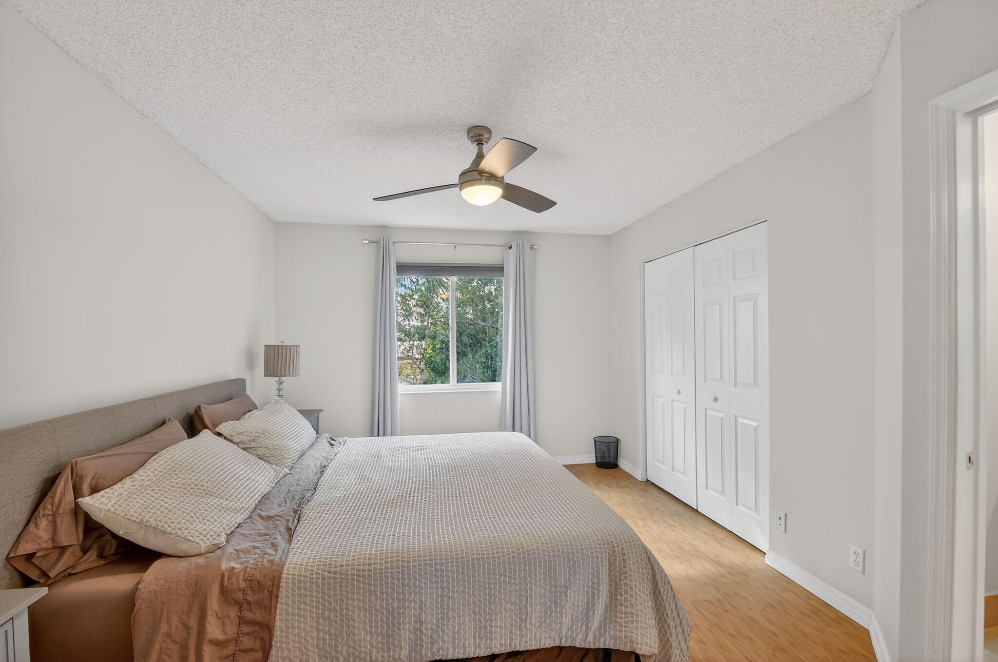 PALMBROOKE TOWNHOMES - Residential Lease