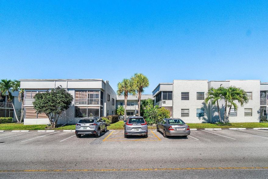 Well-kept and inviting, this 2-bedroom, 2-bath condo offers comfort, functionality, and peaceful views in the heart of Delray Beach. Enjoy an enclosed Florida room under air, perfect for morning coffee, reading, or extra living space year-round. The thoughtfully updated primary bathroom features a walk-in shower with built-in seating, blending style with ease and accessibility. The living area is bright and welcoming, with golf course views that bring a sense of openness and tranquility into the home. Spacious bedrooms, ample storage, and a smart layout make this residence ideal for full-time living or seasonal enjoyment. Kings Point, one of Delray Beach's premier 55+ communities, residents enjoy a resort-style lifestyle with multiple clubhouses, indoor and outdoor pools, fitness centers, tennis, pickleball, clubs, classes, live entertainment, and courtesy bus service. All just minutes from shopping, dining, and Delray's beautiful beaches.
A wonderful opportunity to enjoy easy living in a vibrant, amenity-rich community.